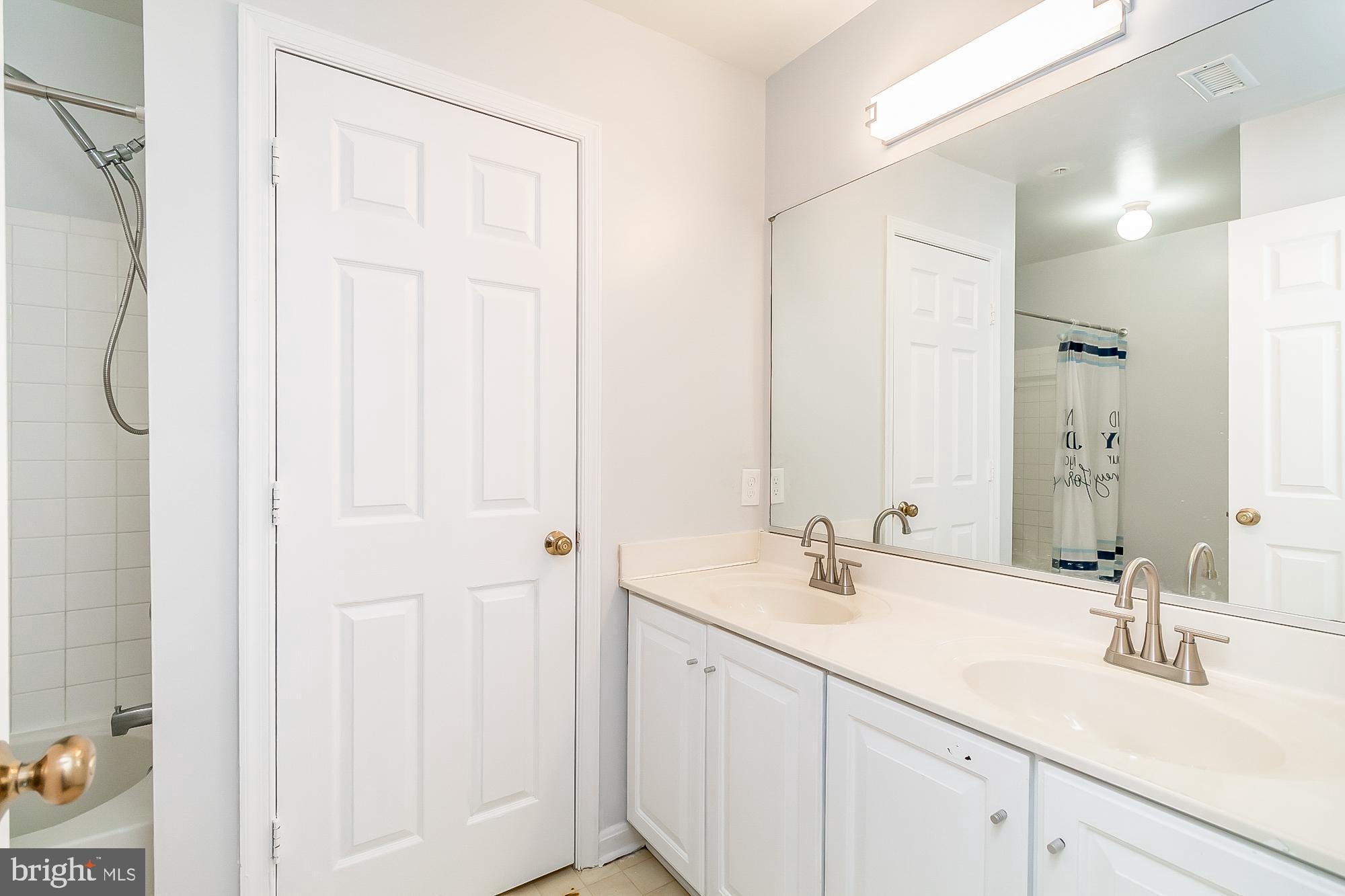 WINSTEN ESTATES - Residential