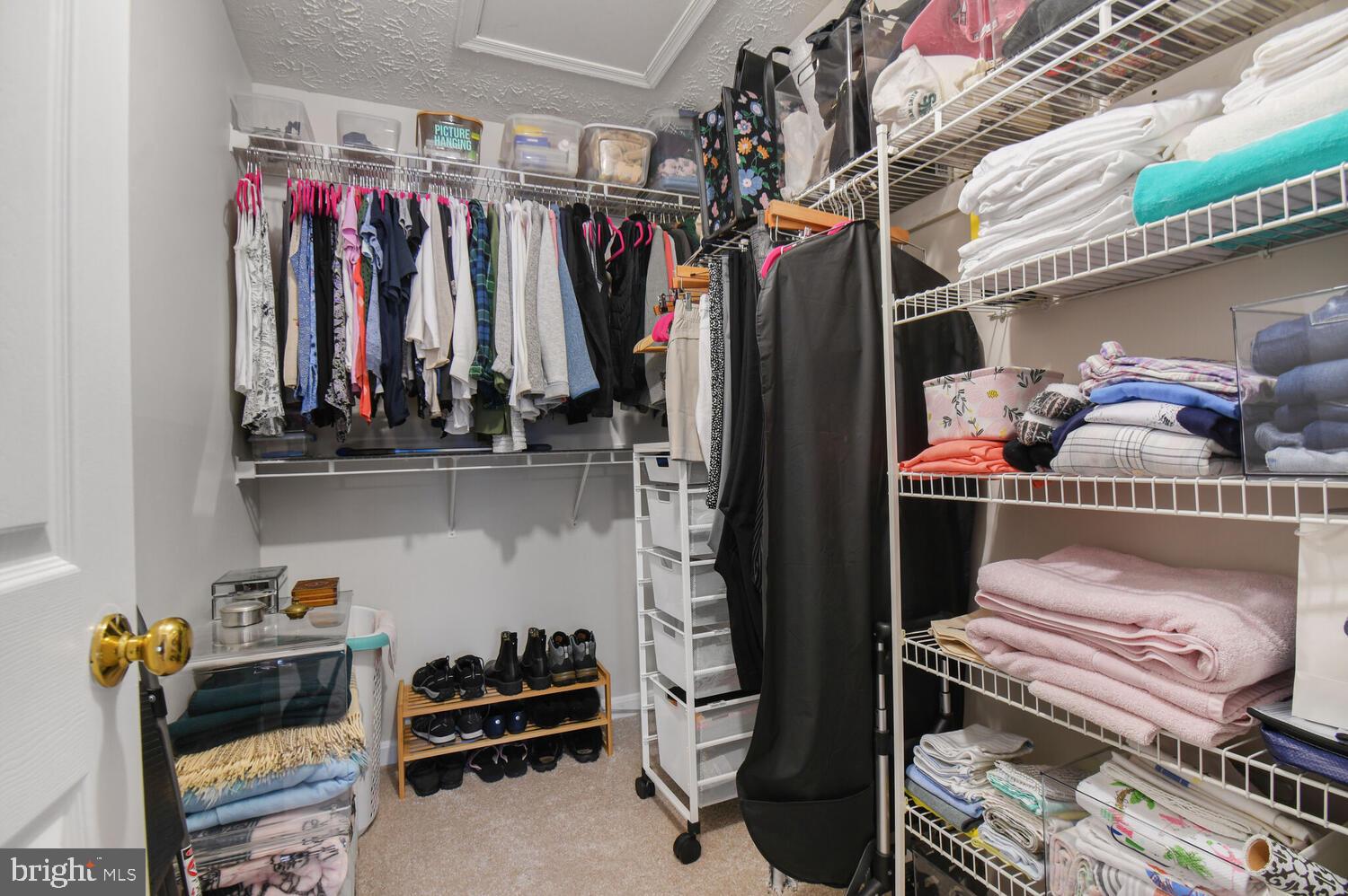 WINDGATE - Residential