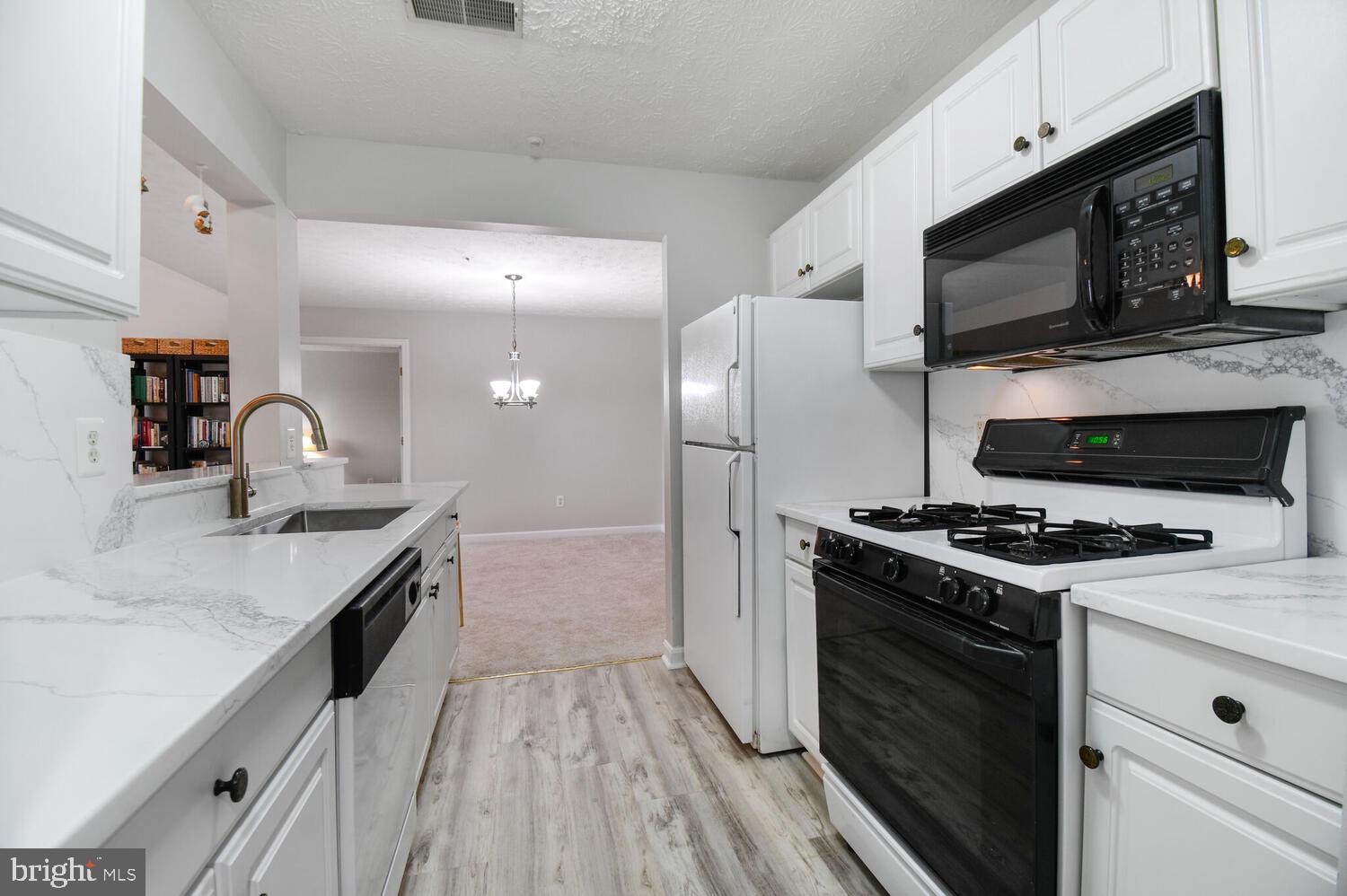 WINDGATE - Residential