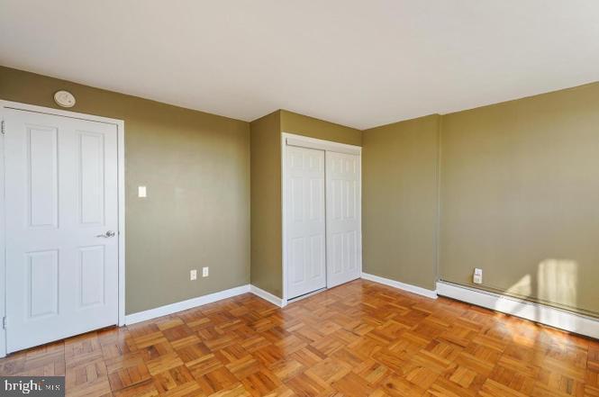 BRYN MAWR - Residential