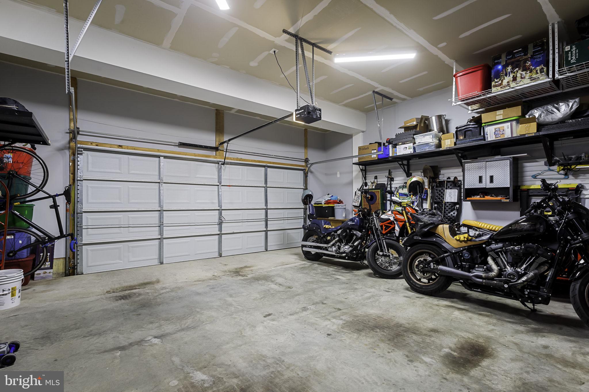 WAUGH CHAPEL MEADOWS - Residential