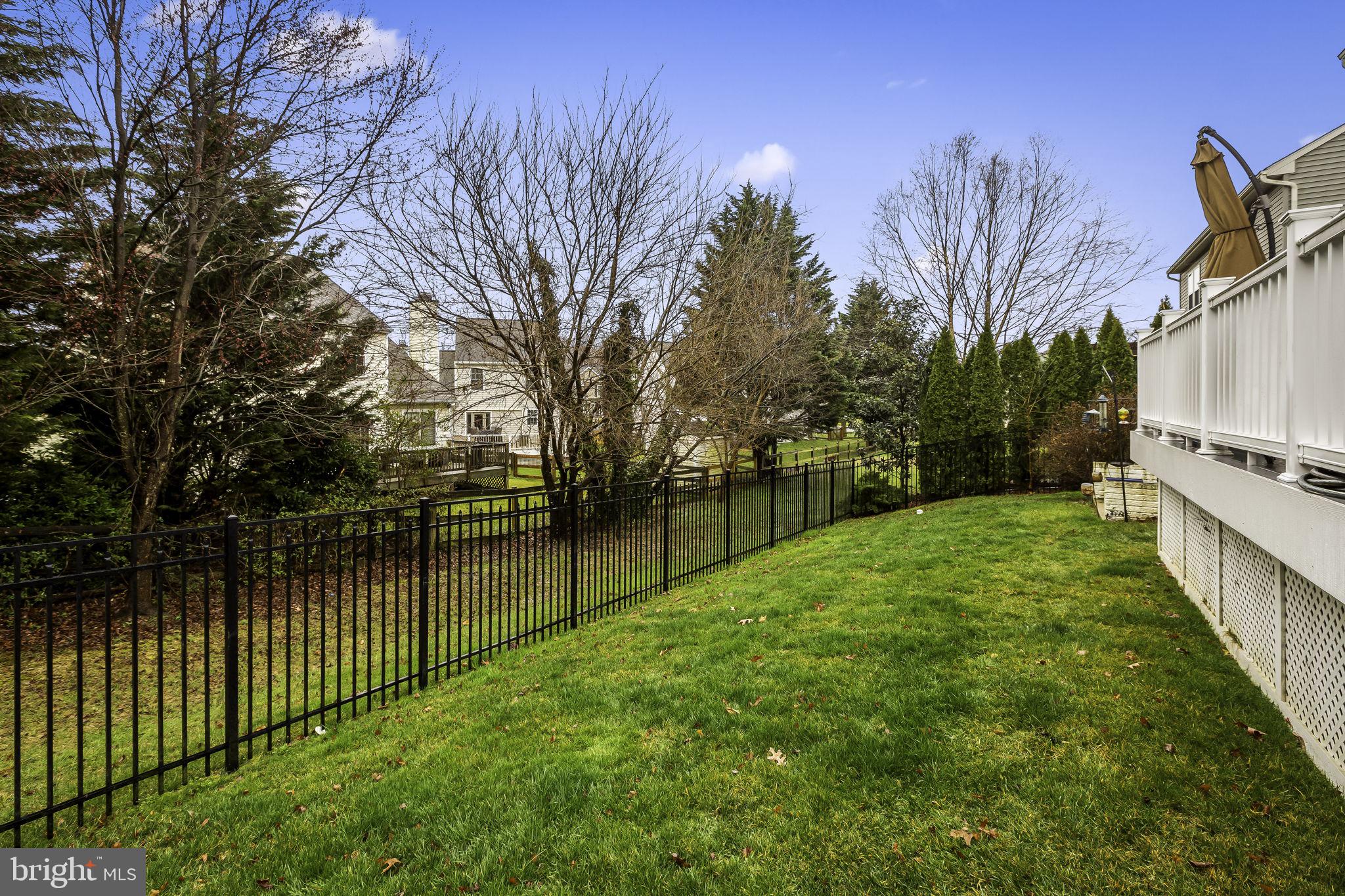 WAUGH CHAPEL MEADOWS - Residential