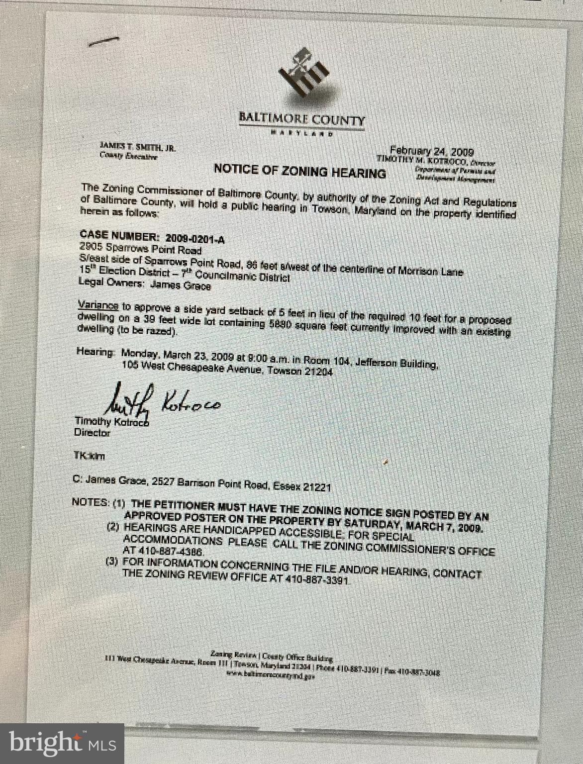 Main image without alt text