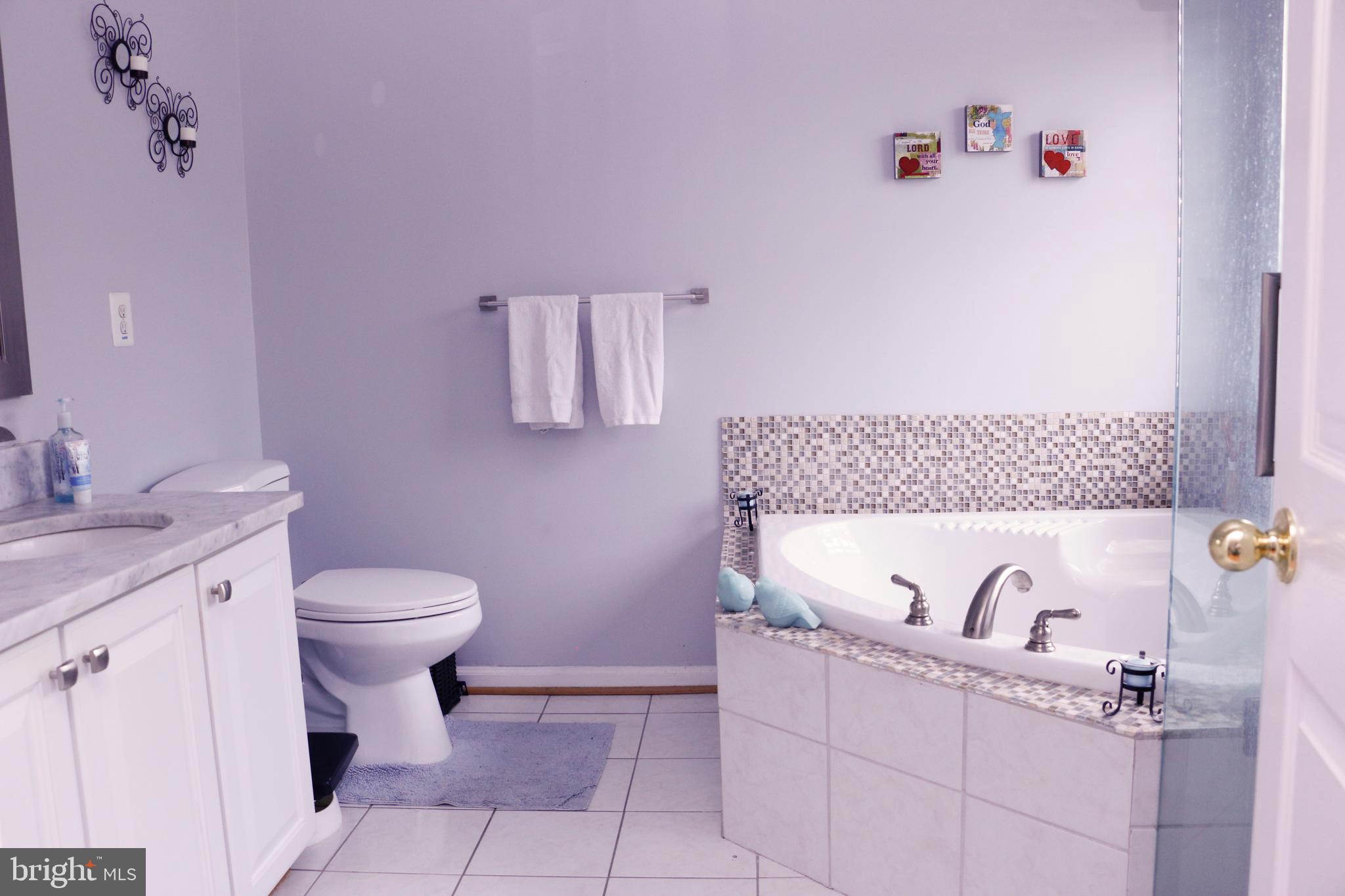 LONGWOOD - Residential Lease