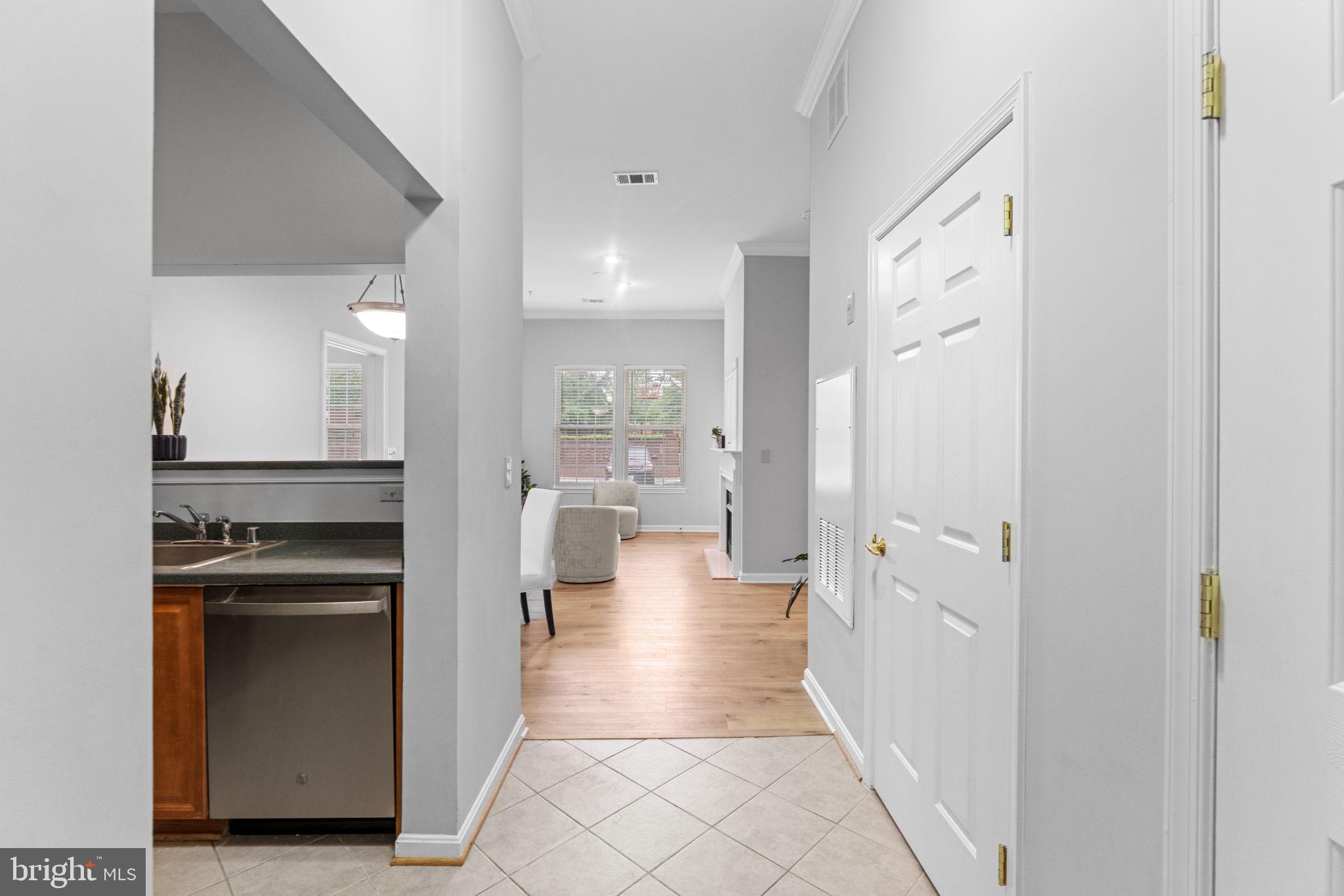 CAMERON STATION - Residential