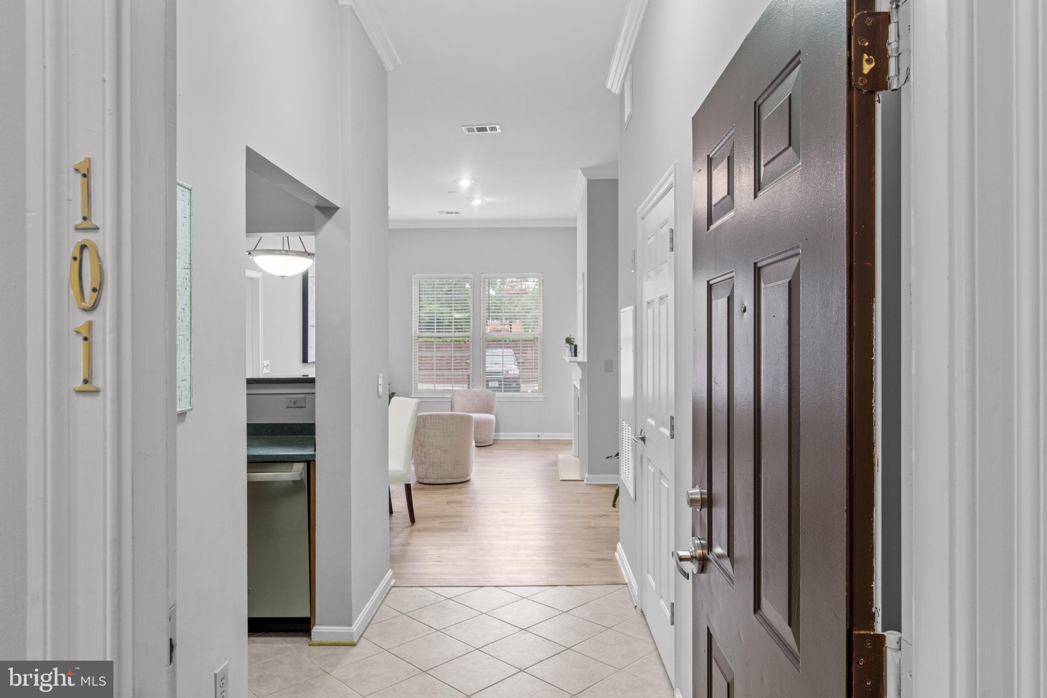 CAMERON STATION - Residential