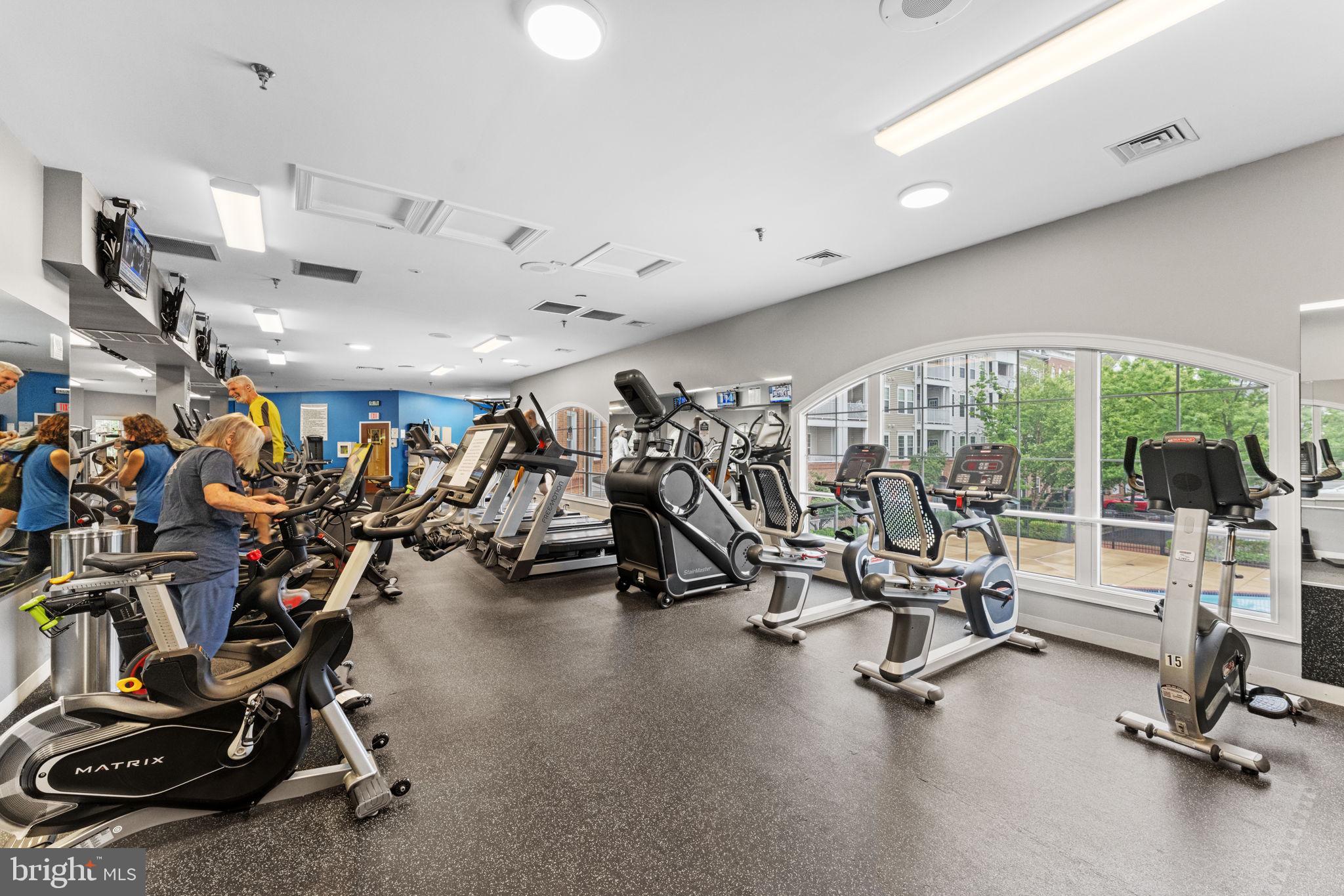 CAMERON STATION - Residential