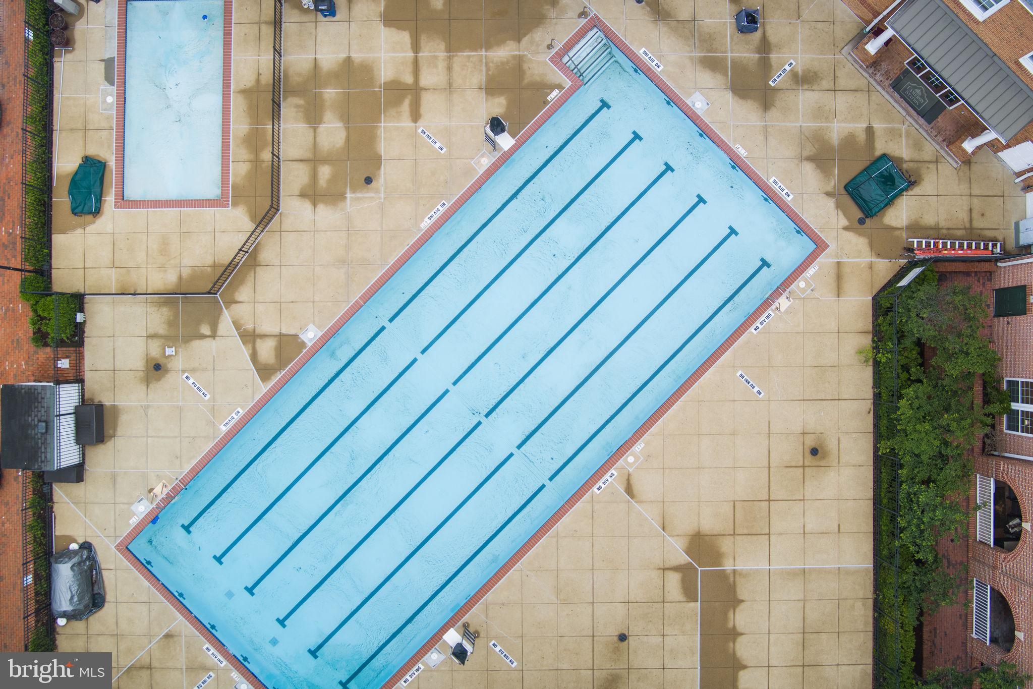 CAMERON STATION - Residential