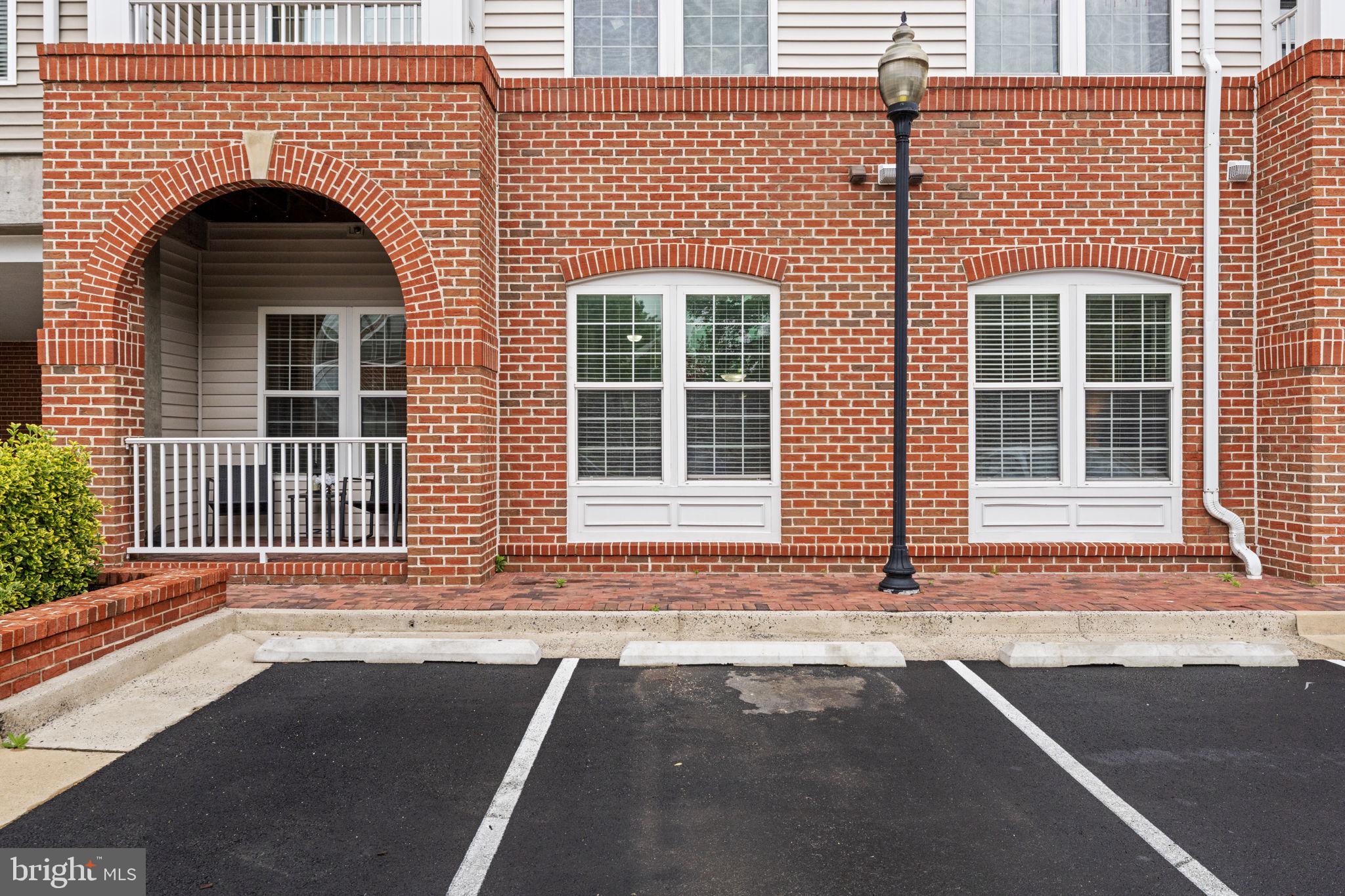 CAMERON STATION - Residential