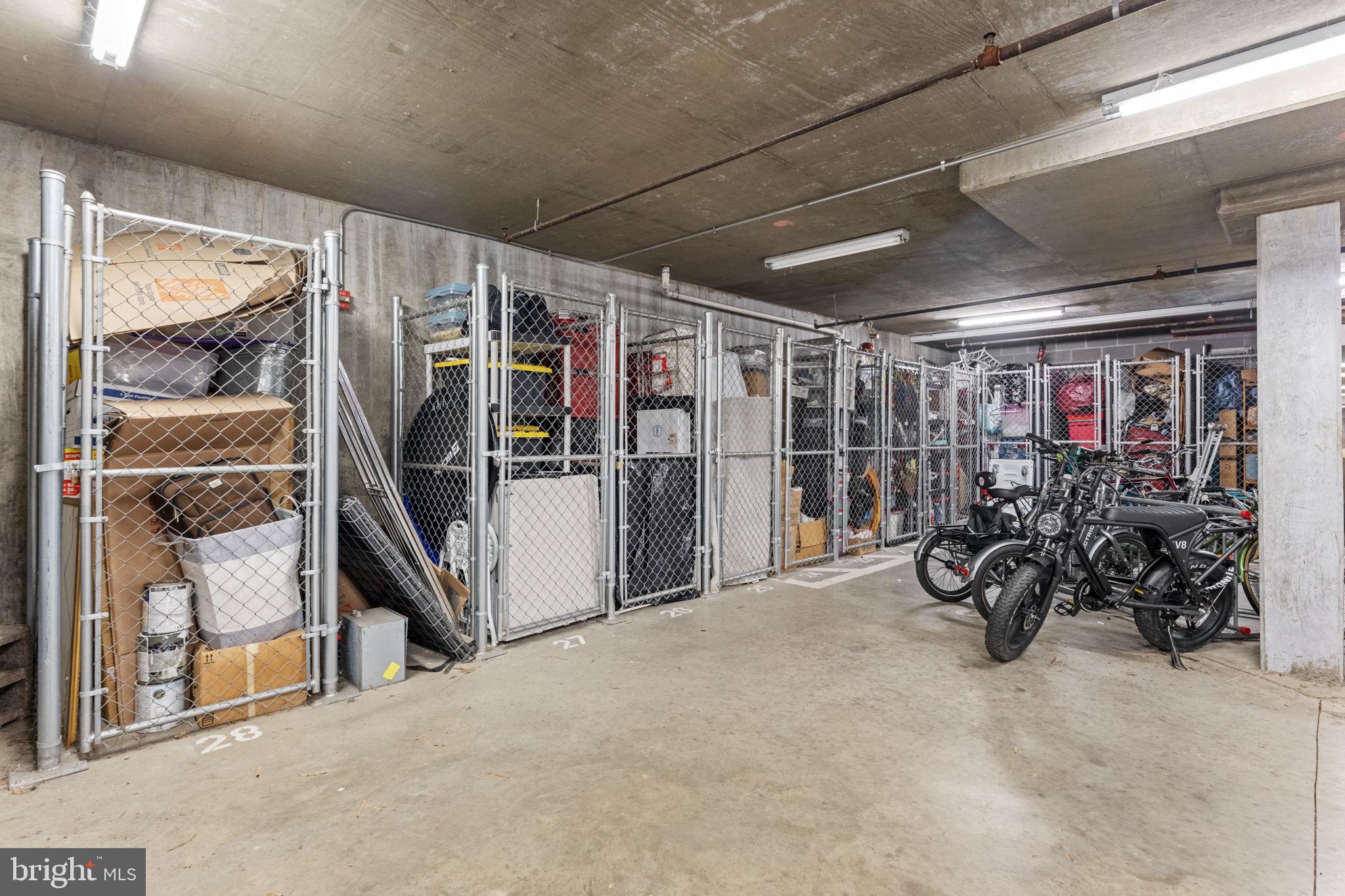 CAMERON STATION - Residential