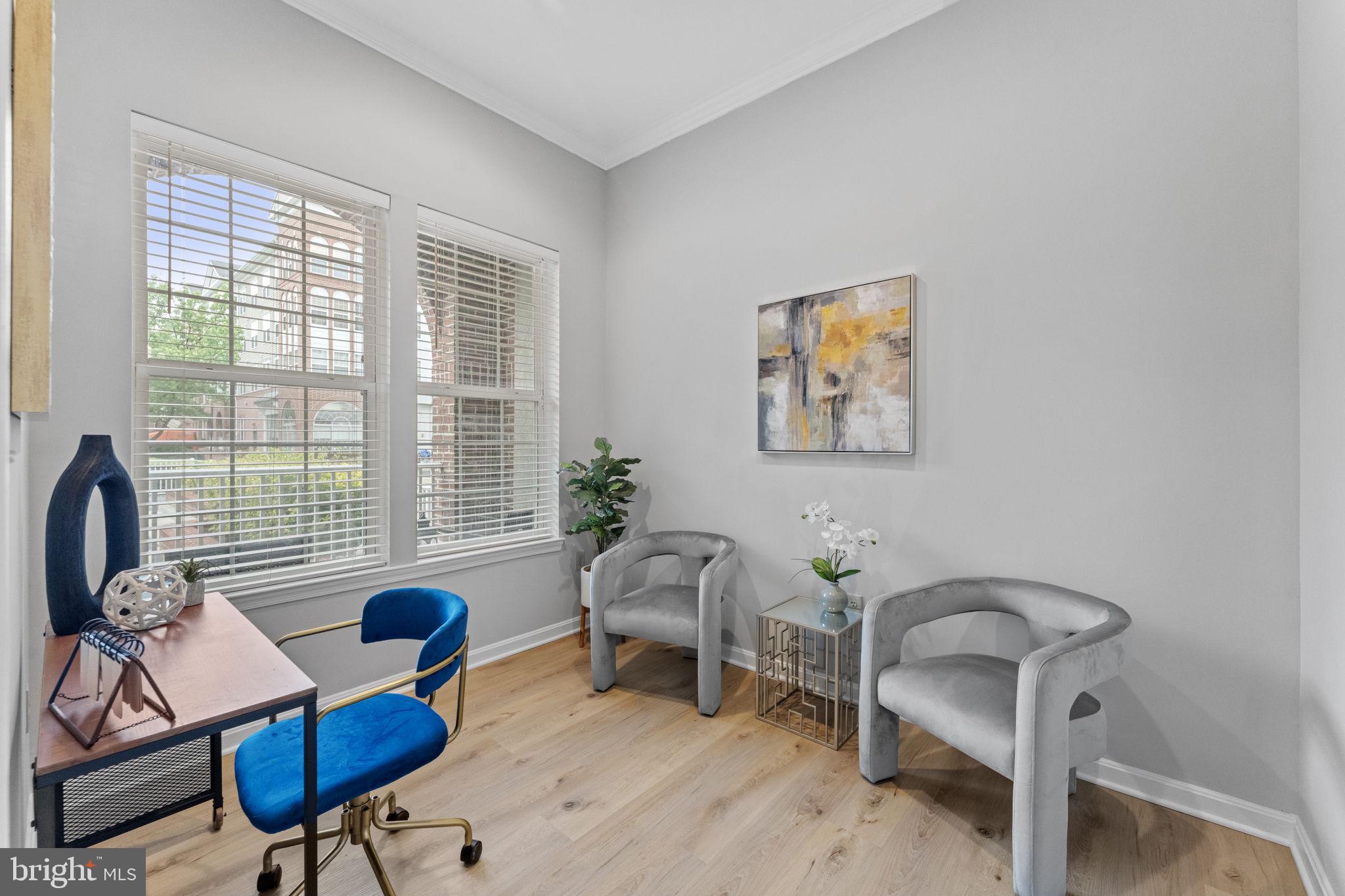 CAMERON STATION - Residential