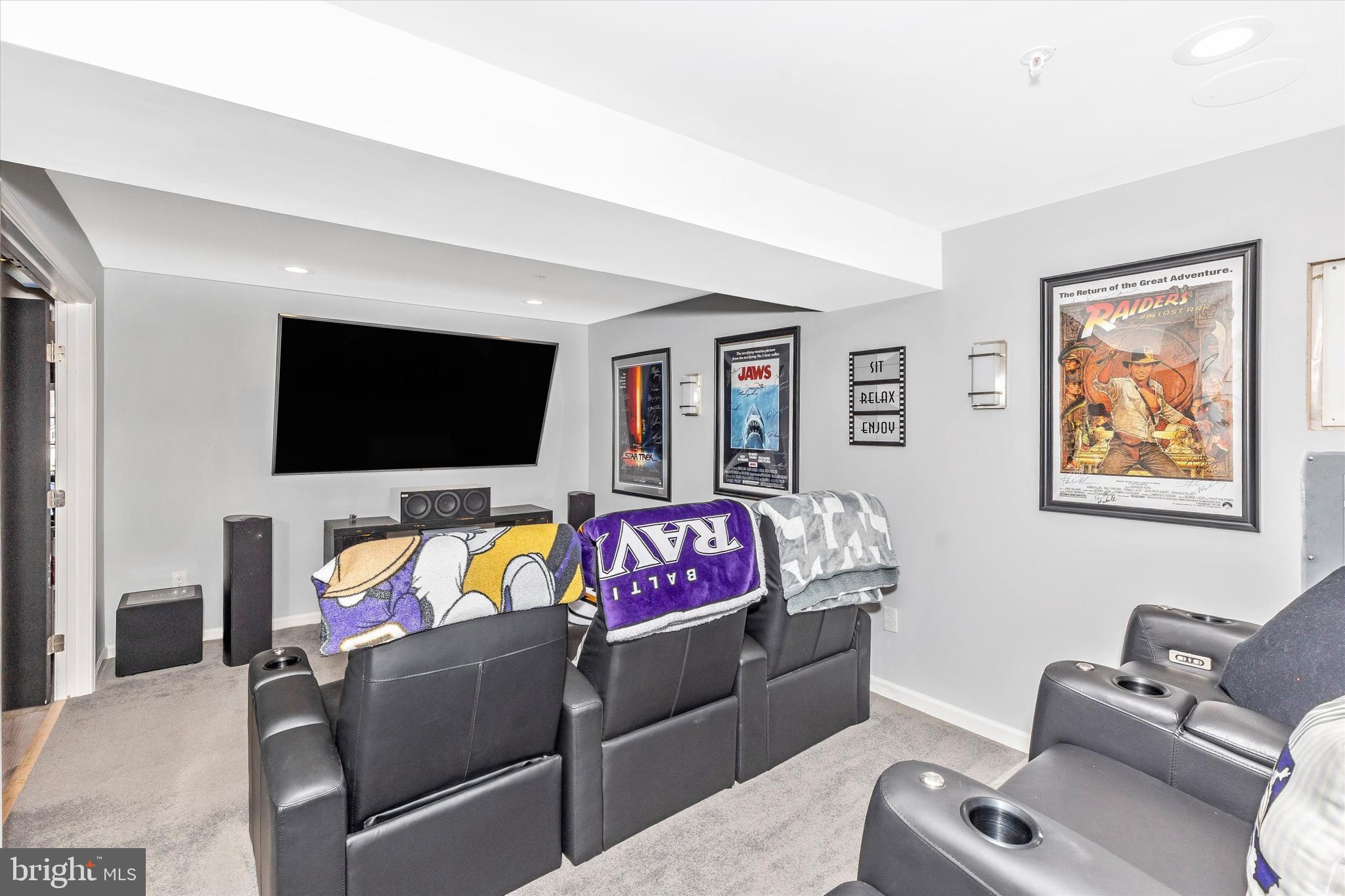 MANCHESTER FARMS - Residential