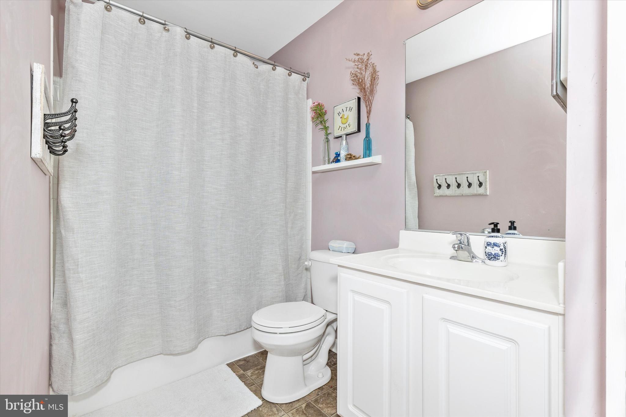 MANCHESTER FARMS - Residential