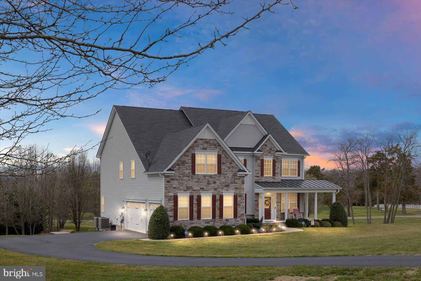 6706 POND VIEW LANE