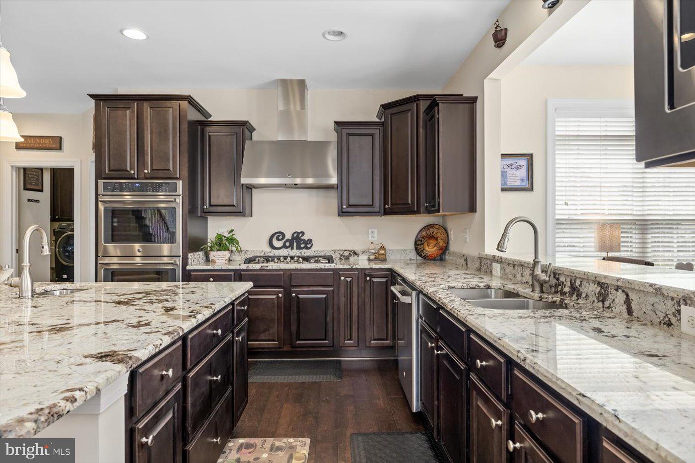 BLOOMSBURY FARM ESTATES - Residential