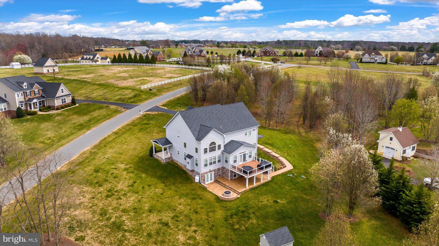 BLOOMSBURY FARM ESTATES - Residential