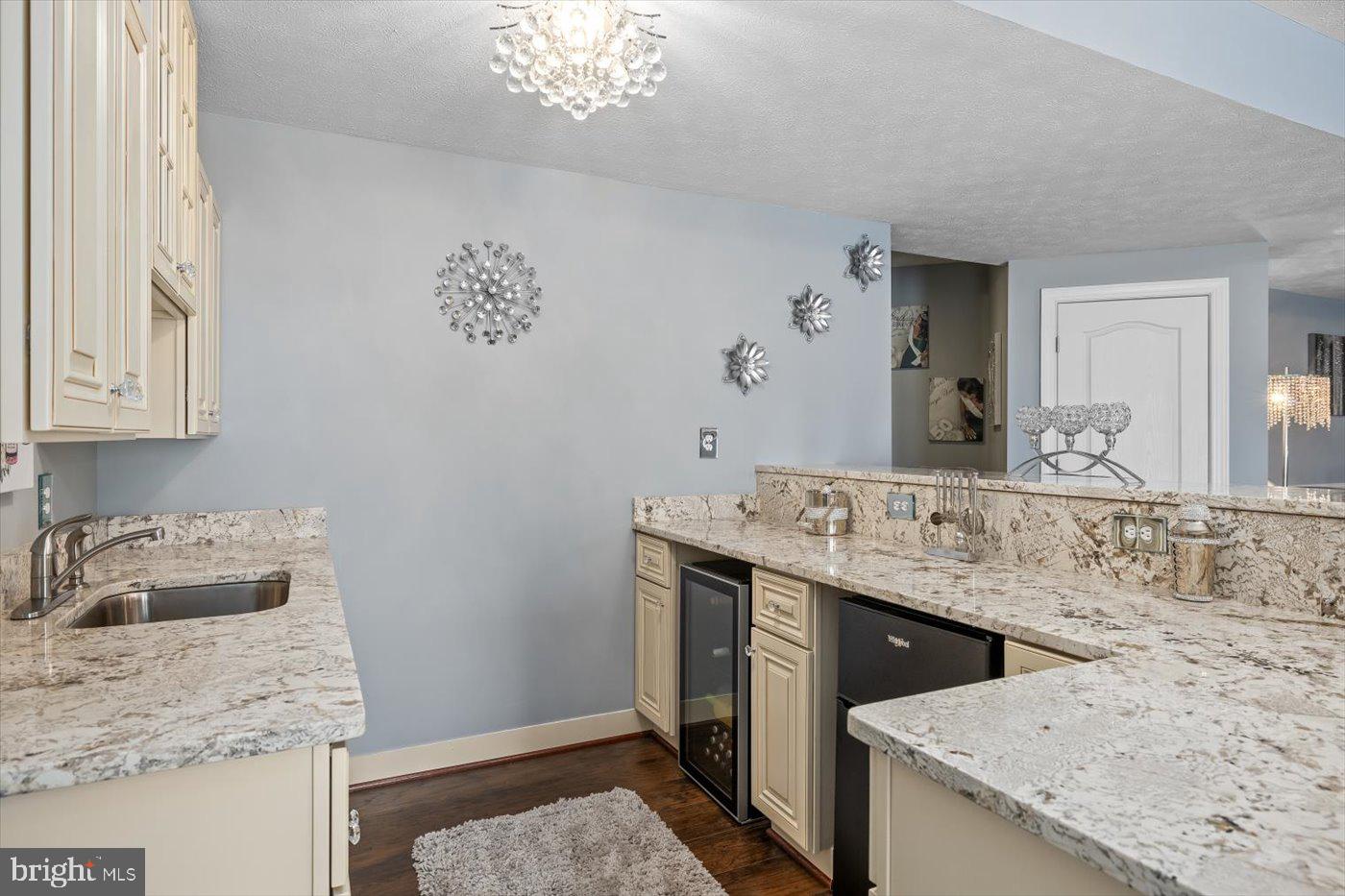 BLOOMSBURY FARM ESTATES - Residential