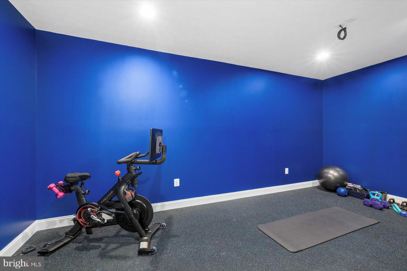 BLOOMSBURY FARM ESTATES - Residential