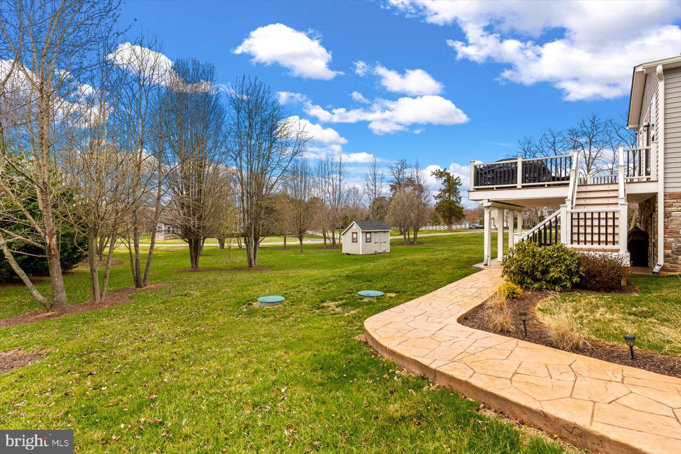 BLOOMSBURY FARM ESTATES - Residential