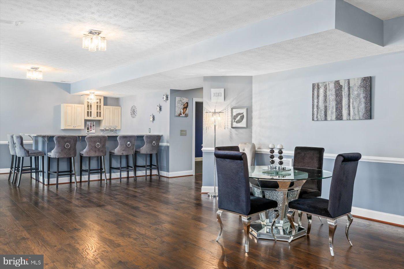 BLOOMSBURY FARM ESTATES - Residential