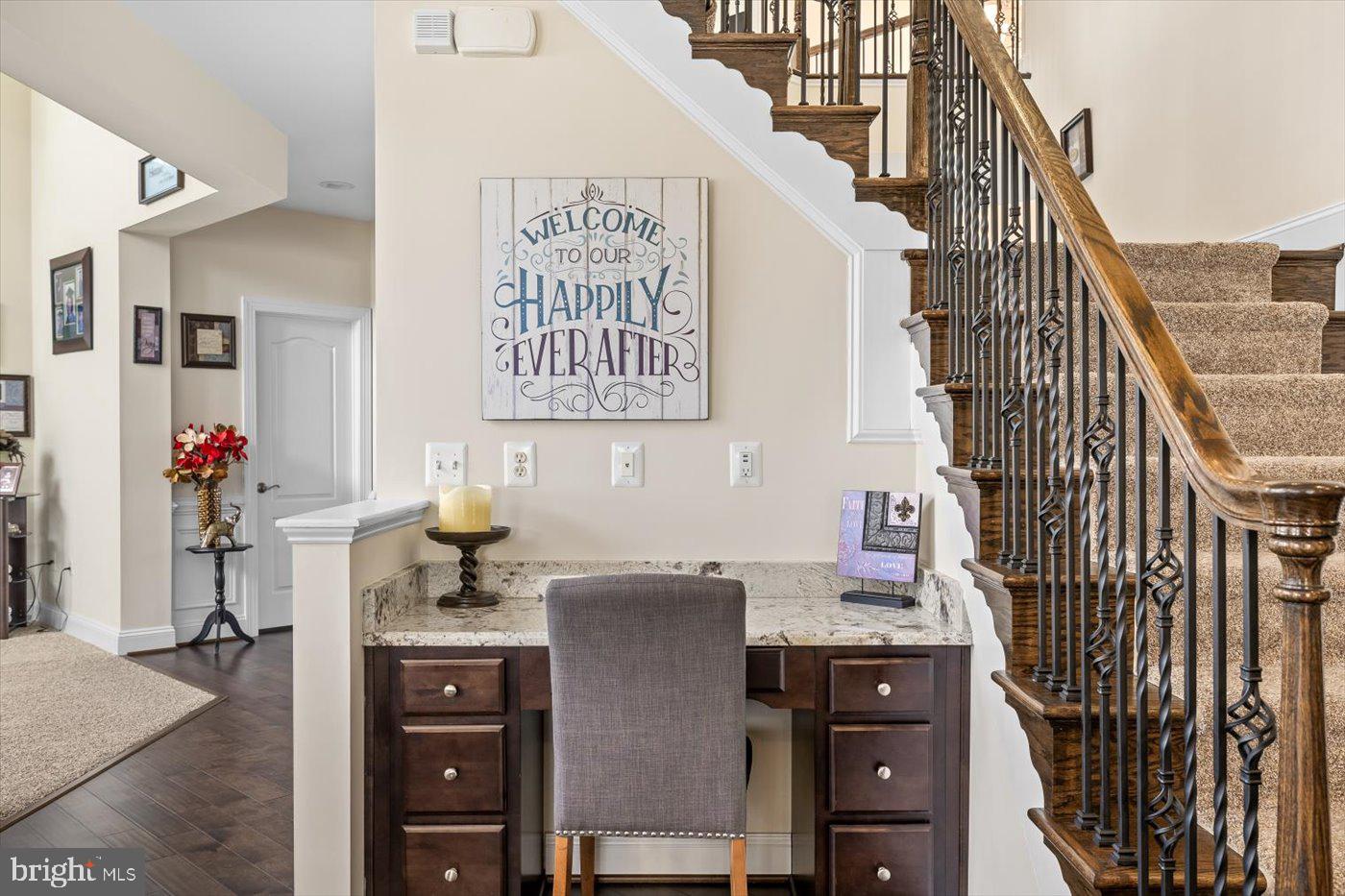 BLOOMSBURY FARM ESTATES - Residential