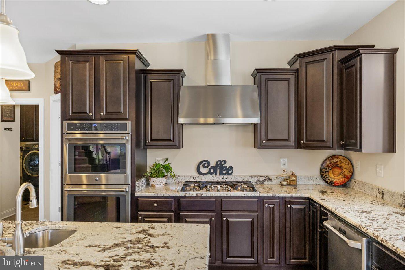 BLOOMSBURY FARM ESTATES - Residential