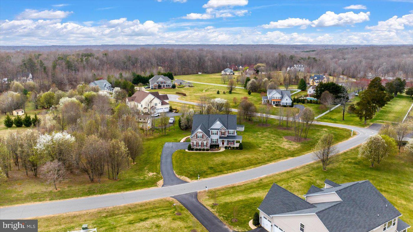 BLOOMSBURY FARM ESTATES - Residential