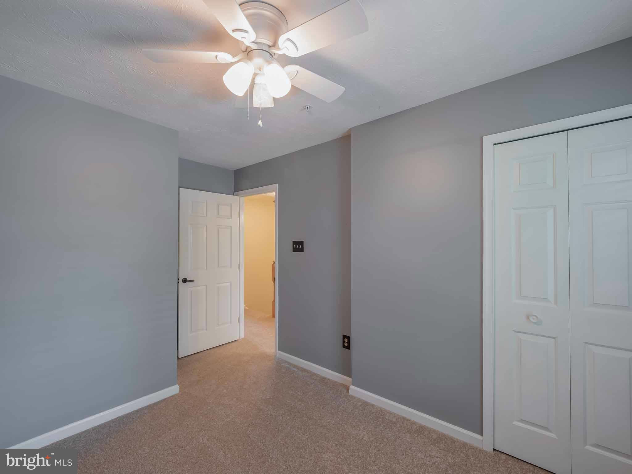 SHADY OAKS - Residential