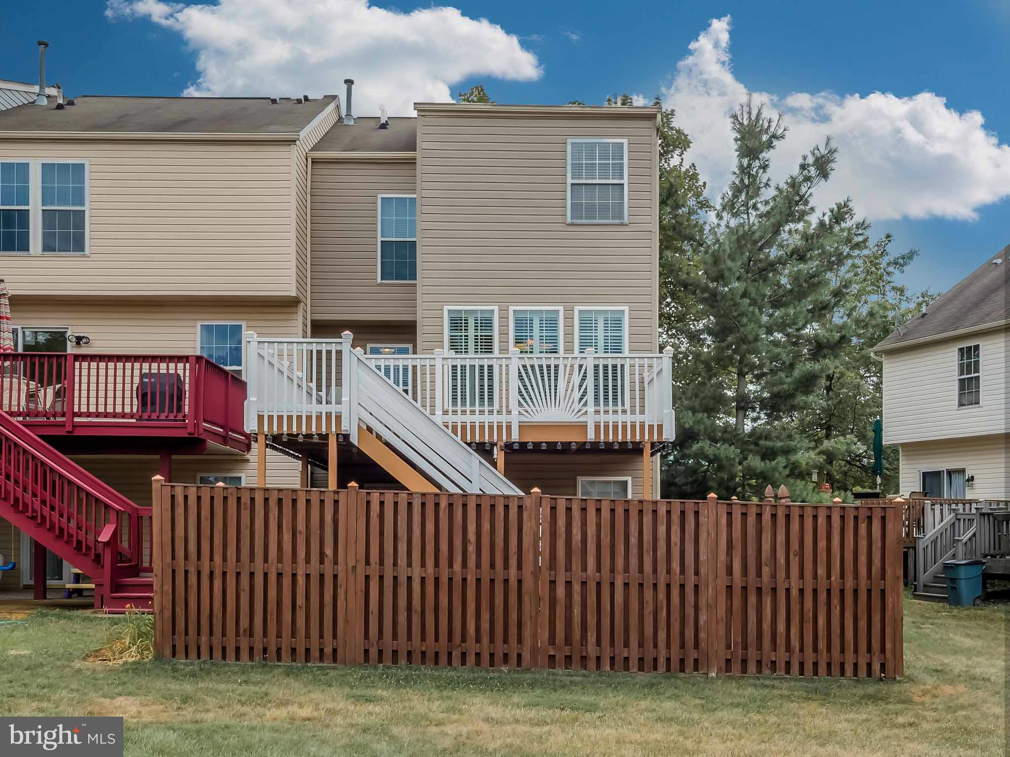 SHADY OAKS - Residential