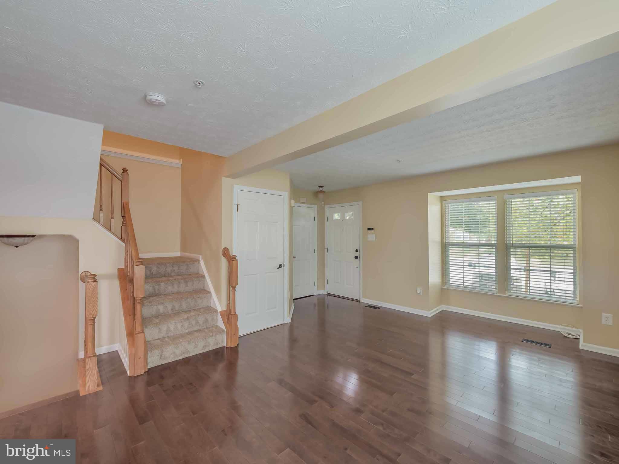 SHADY OAKS - Residential