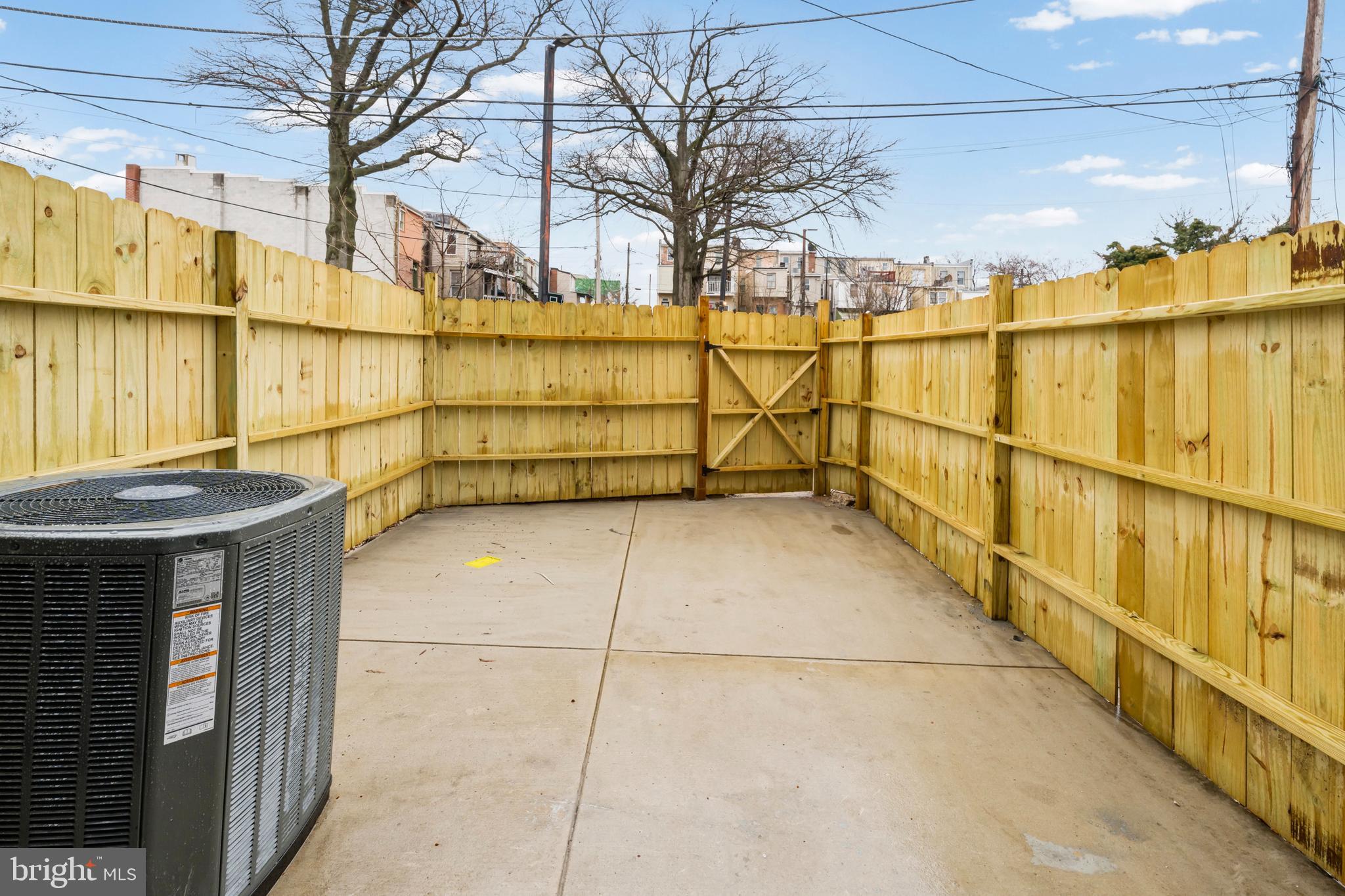 GAY STREET - Residential