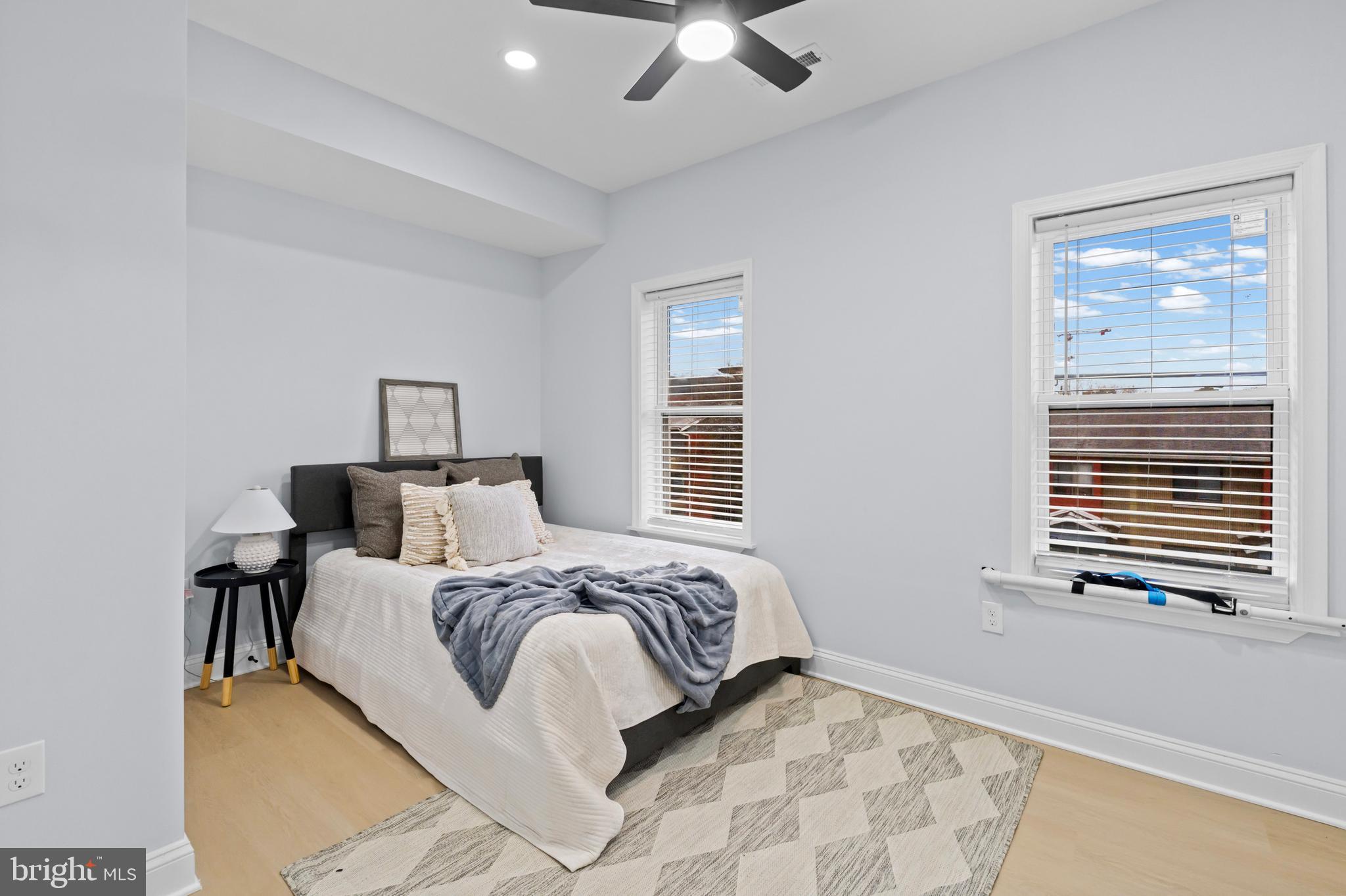 GAY STREET - Residential