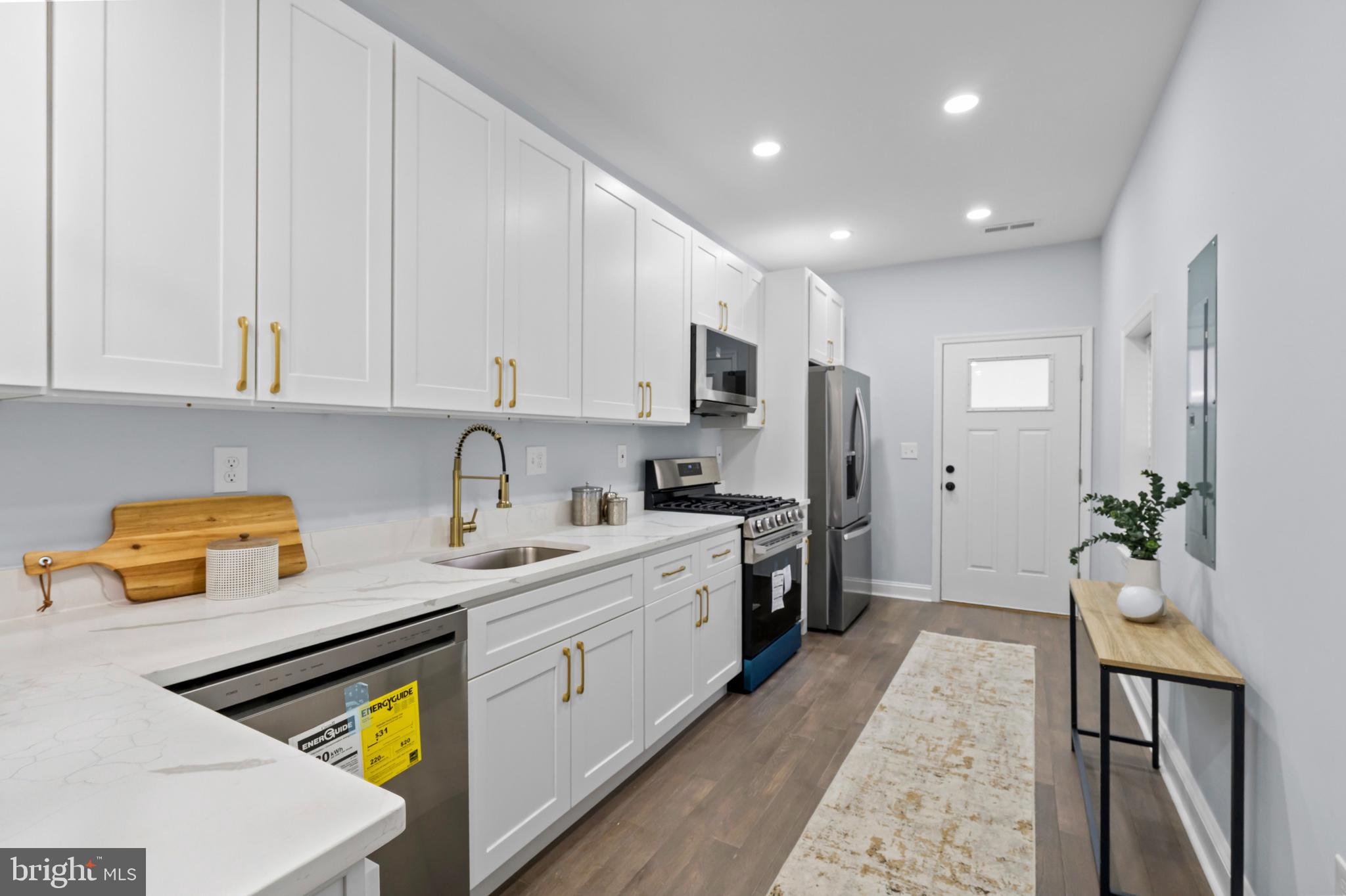 GAY STREET - Residential