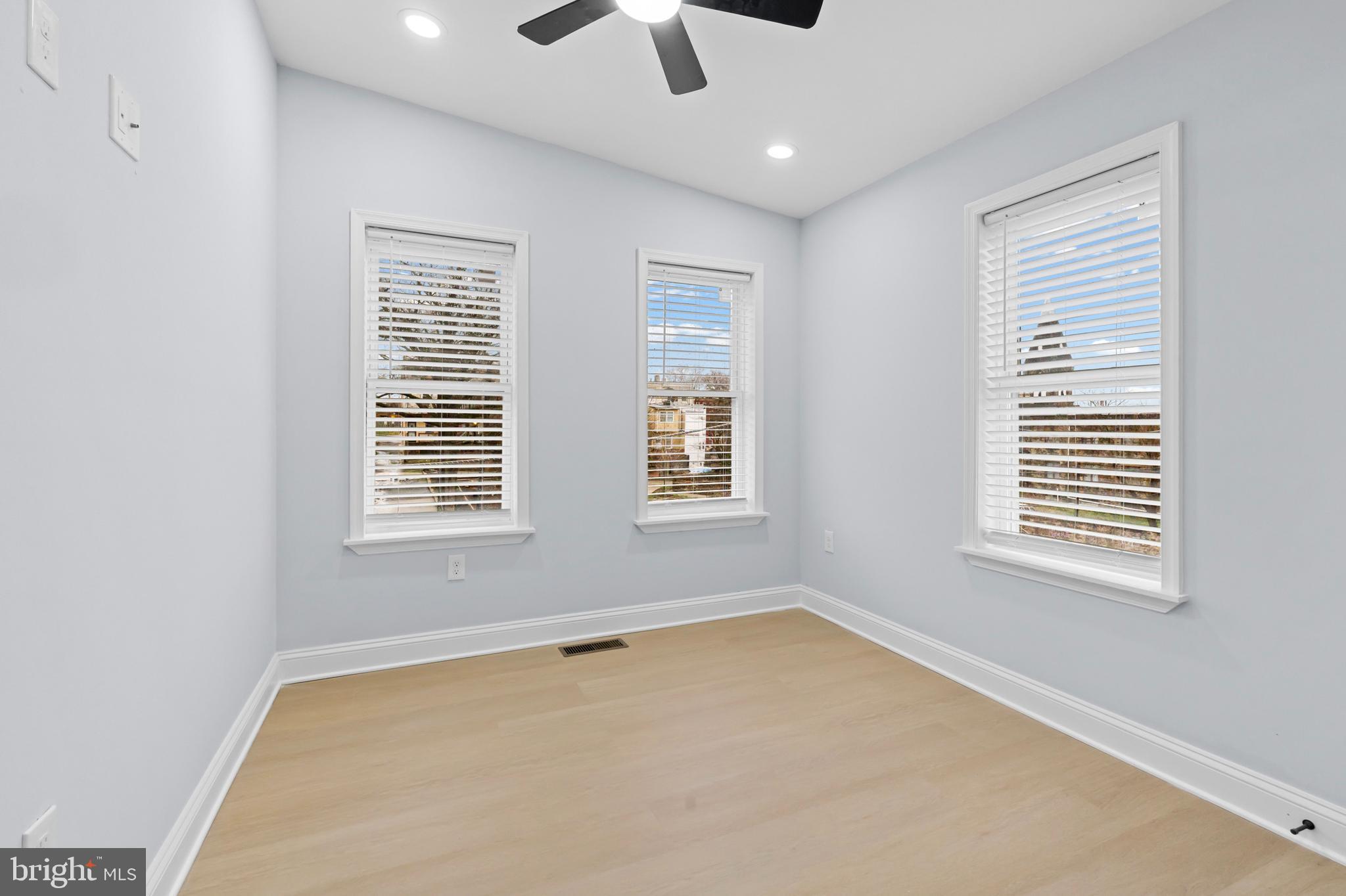 GAY STREET - Residential