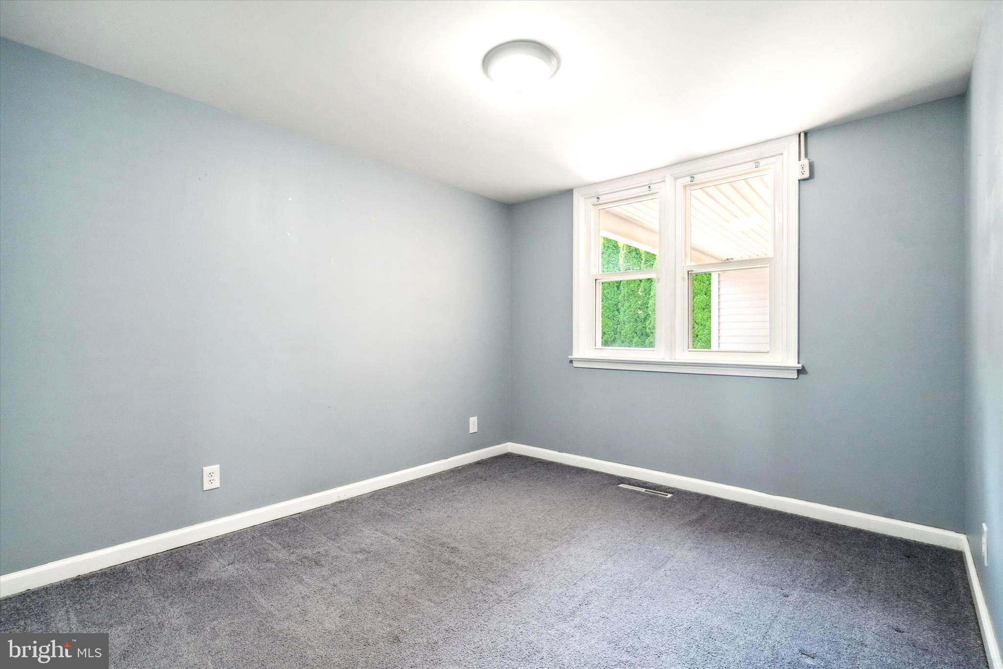 WILLOW GROVE - Residential