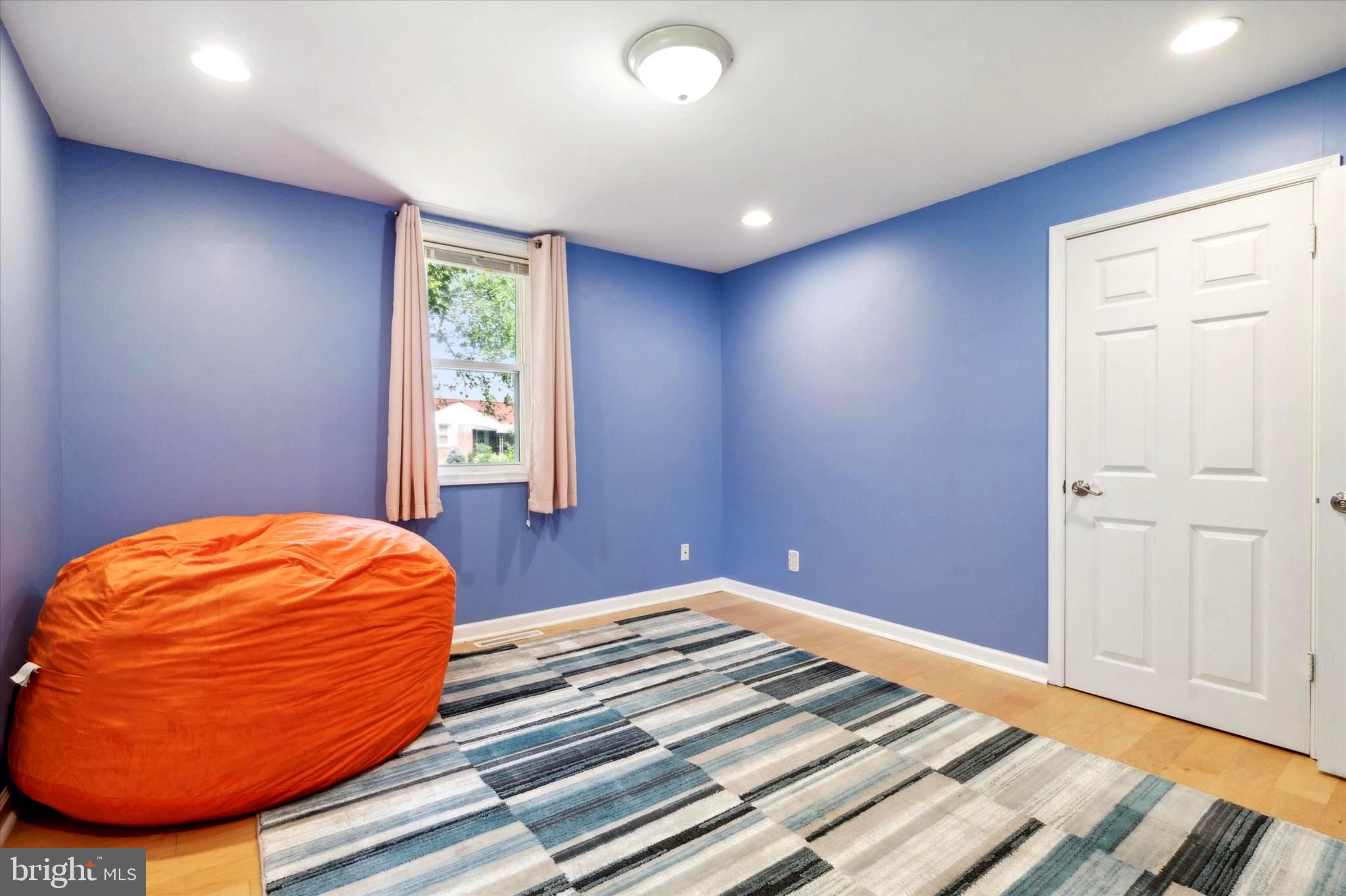 WILLOW GROVE - Residential