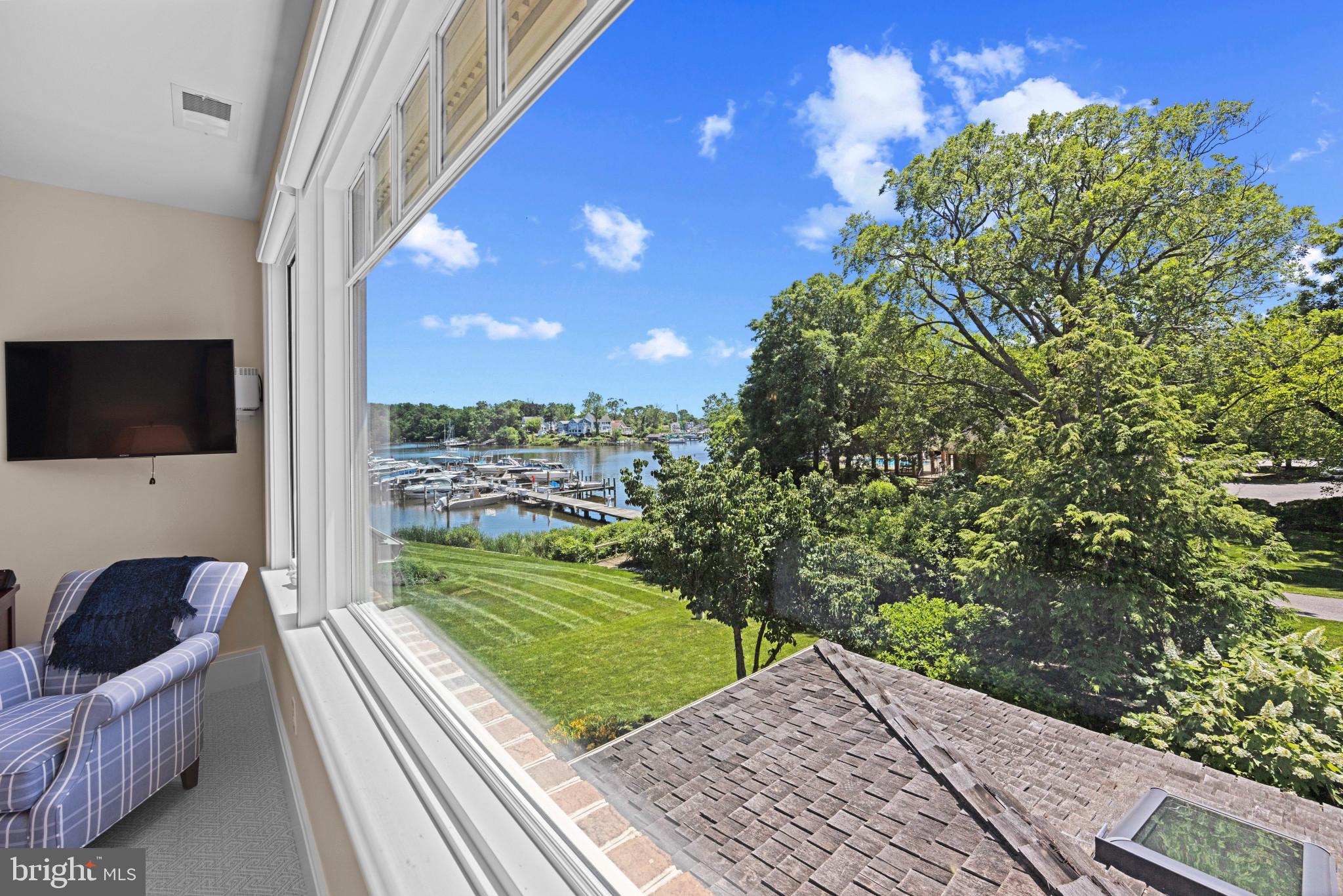 SOUTH RIVER LANDING - Residential