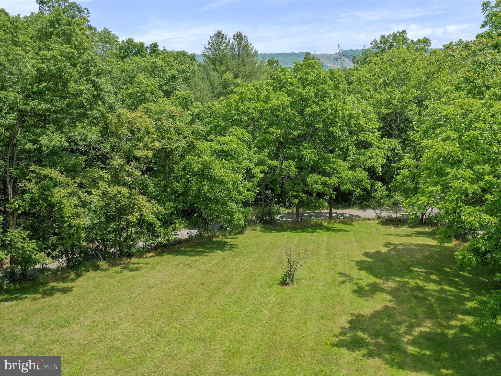 NORTH RIVER HIGHLANDS - Residential