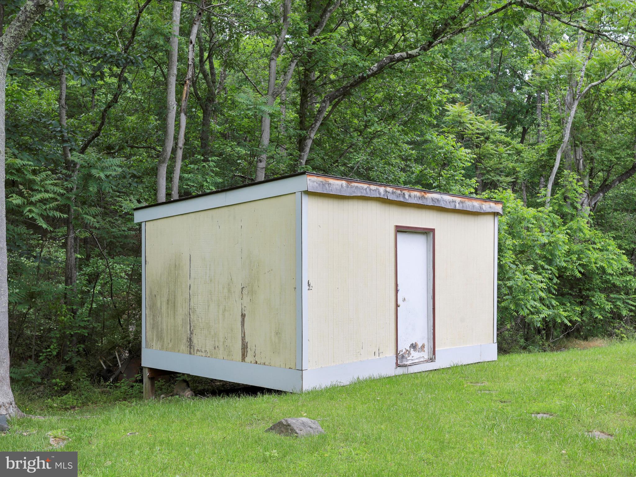 NORTH RIVER HIGHLANDS - Residential