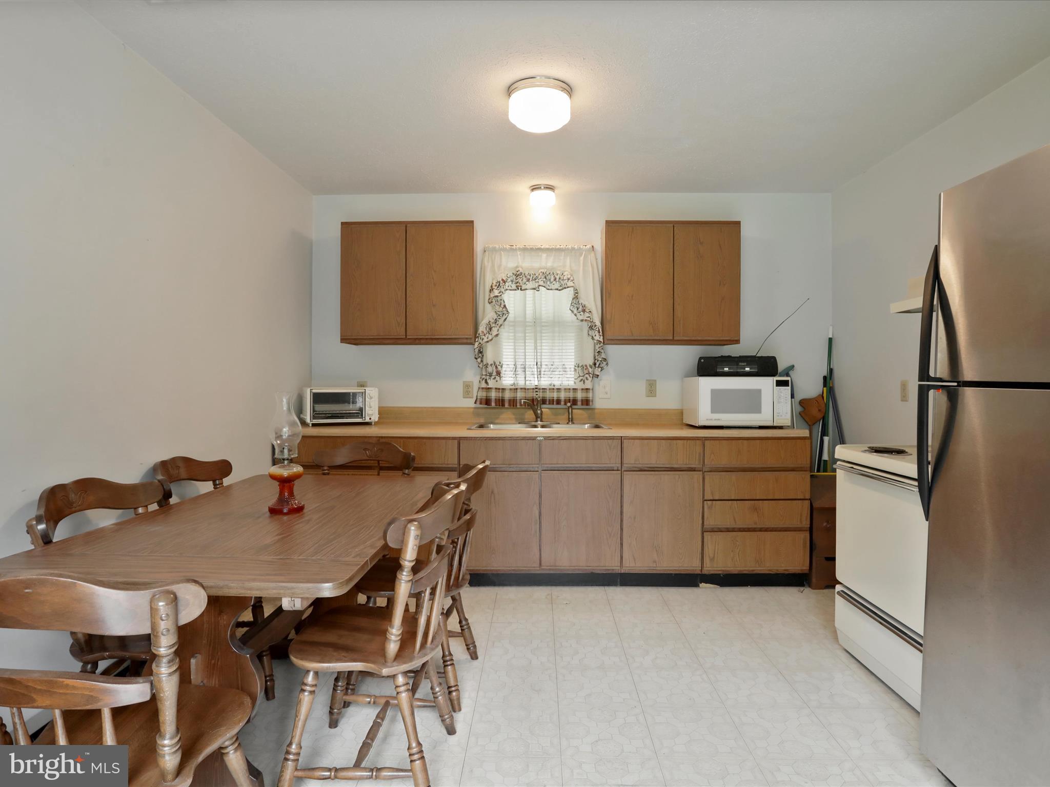 NORTH RIVER HIGHLANDS - Residential