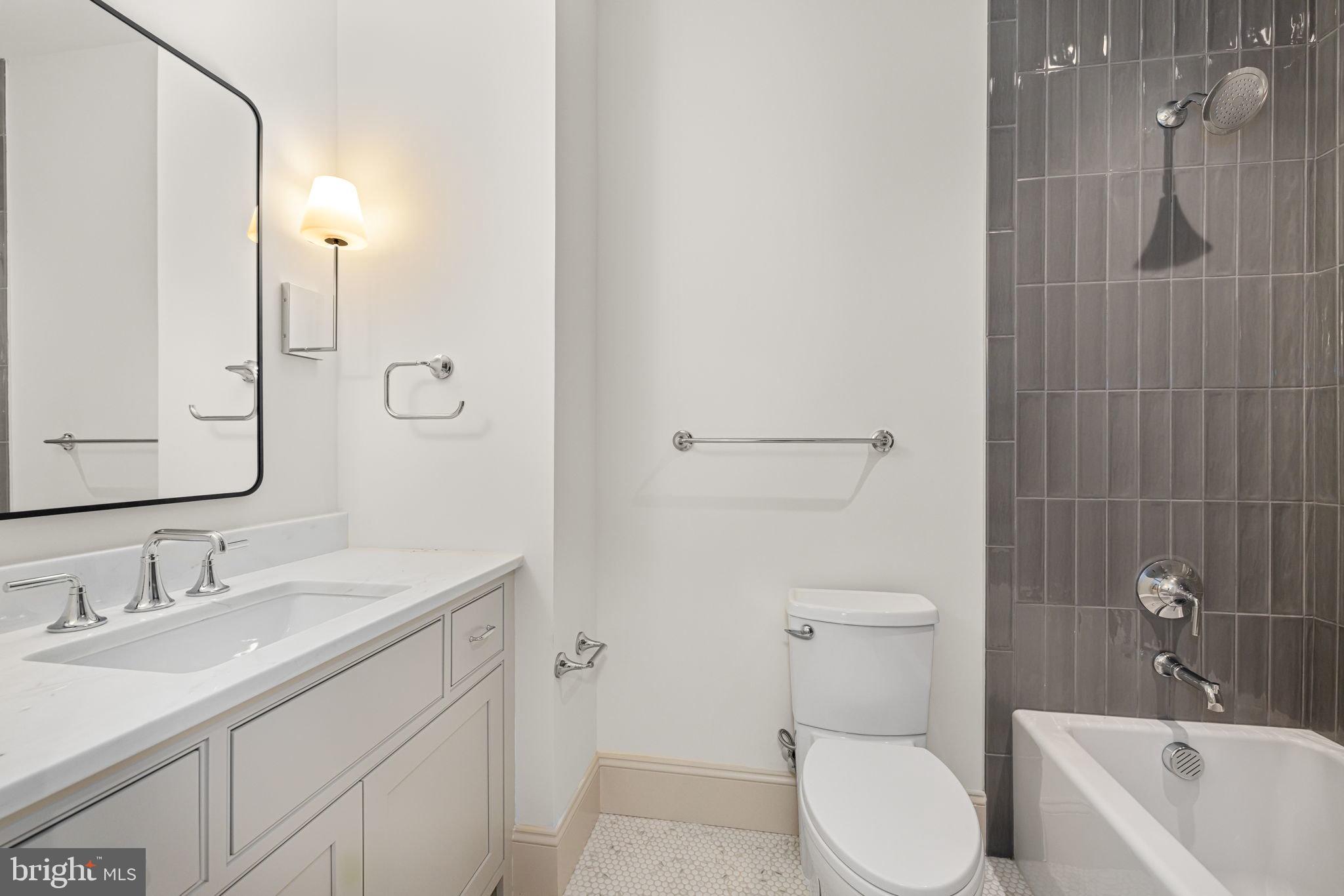 FRANKLIN PARK - Residential