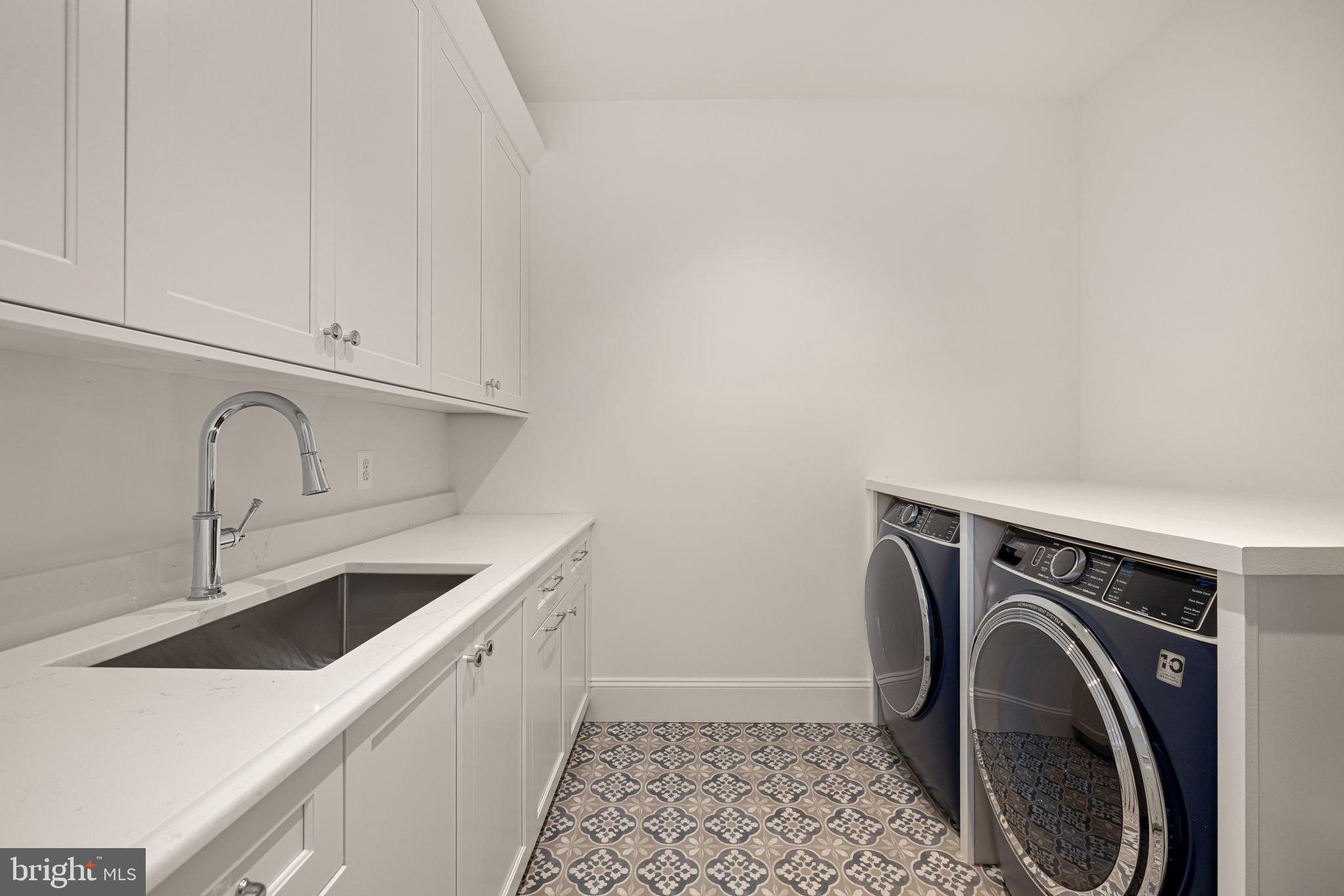 FRANKLIN PARK - Residential