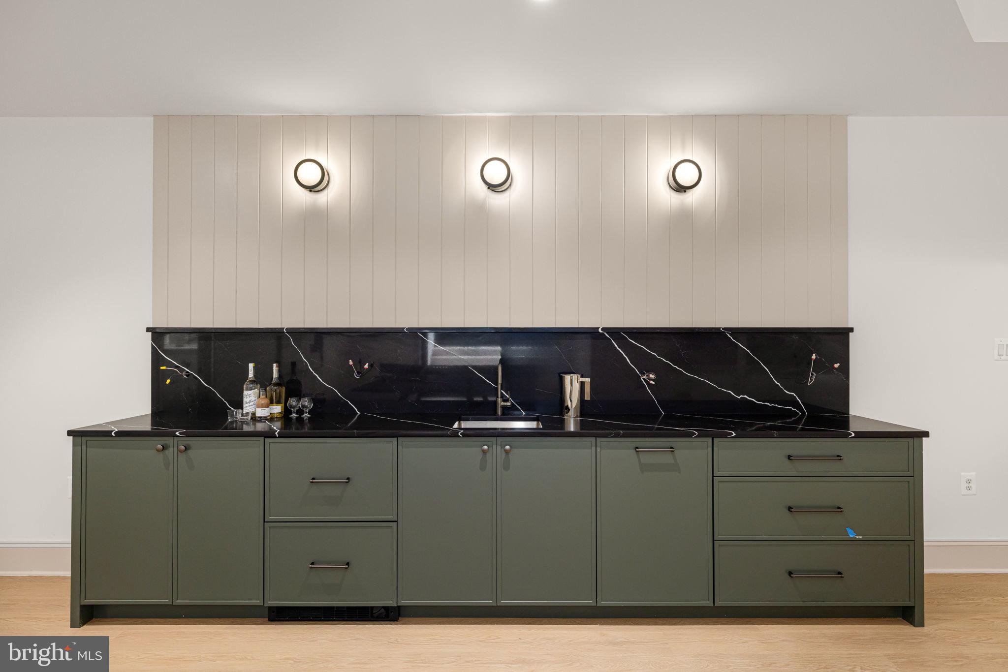 FRANKLIN PARK - Residential