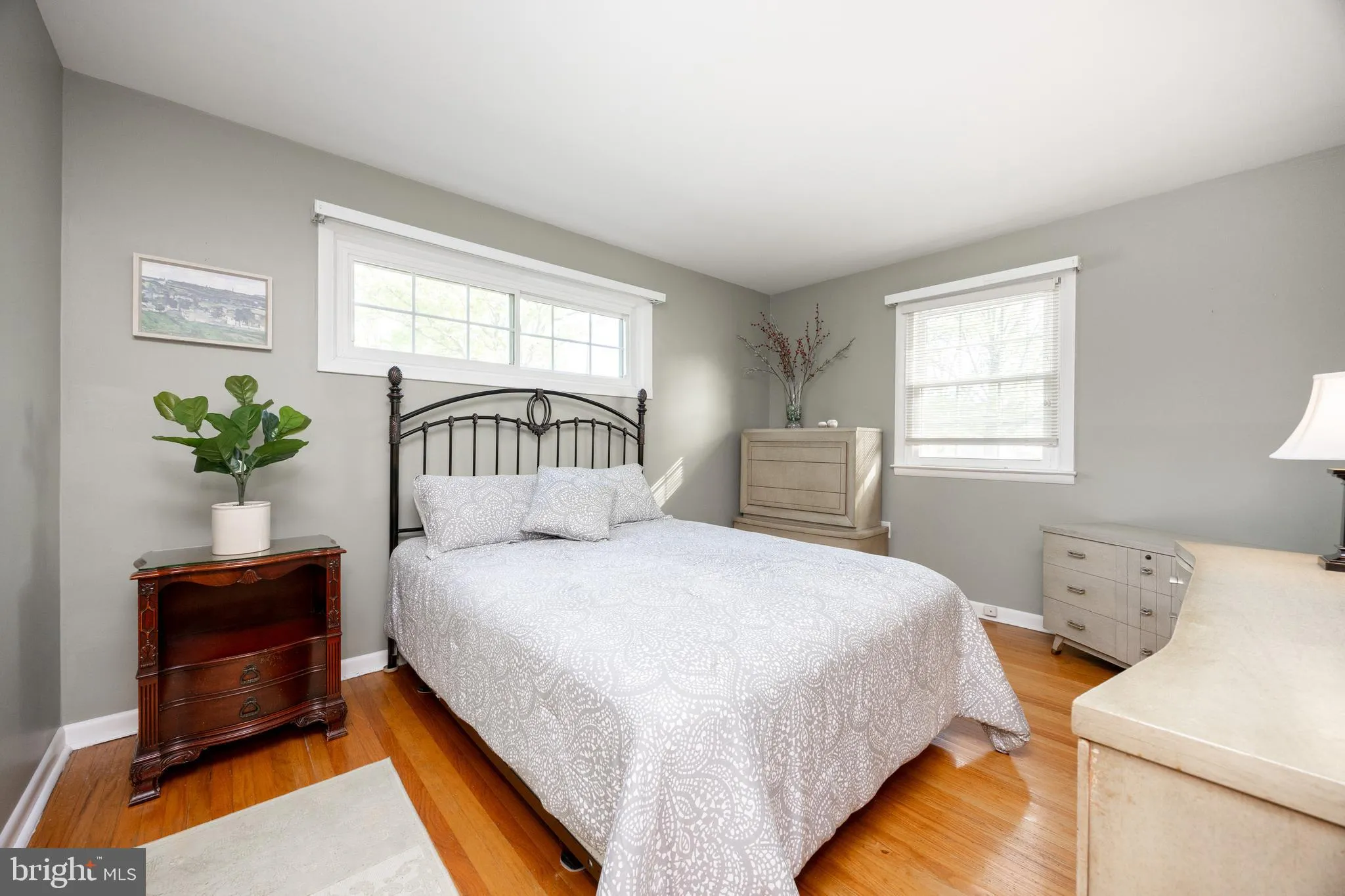 Phoenixville, Pennsylvania 19460, United States, 3 Bedrooms Bedrooms, ,2 BathroomsBathrooms,Residential,Pending,129047