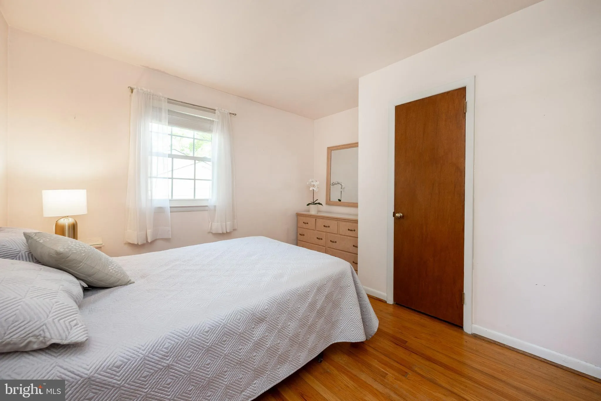 Phoenixville, Pennsylvania 19460, United States, 3 Bedrooms Bedrooms, ,2 BathroomsBathrooms,Residential,Pending,129047