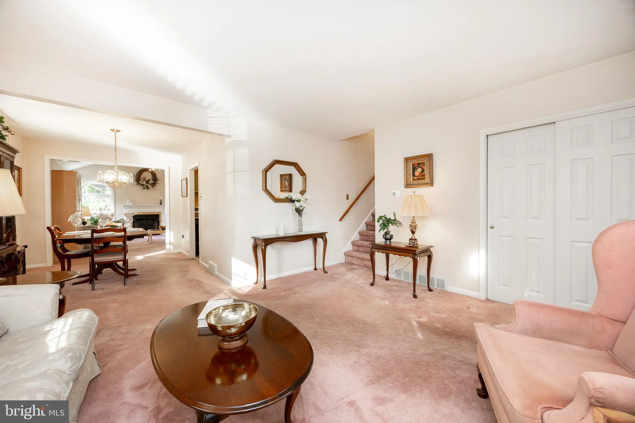 Phoenixville, Pennsylvania 19460, United States, 3 Bedrooms Bedrooms, ,2 BathroomsBathrooms,Residential,Pending,129047