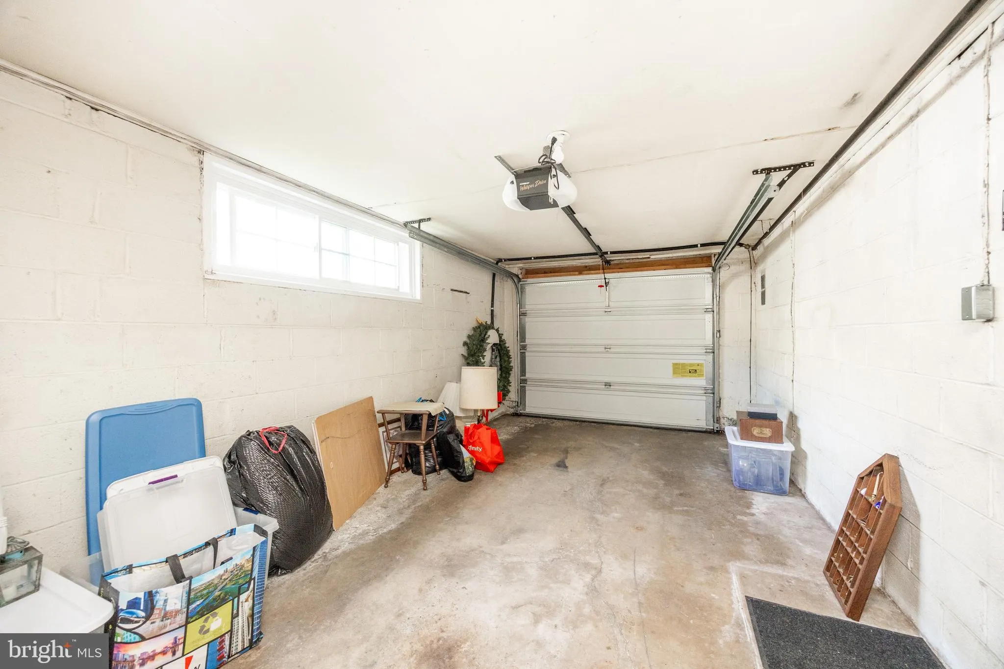 Phoenixville, Pennsylvania 19460, United States, 3 Bedrooms Bedrooms, ,2 BathroomsBathrooms,Residential,Pending,129047