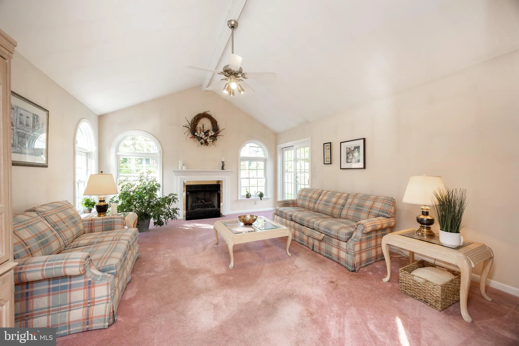 Phoenixville, Pennsylvania 19460, United States, 3 Bedrooms Bedrooms, ,2 BathroomsBathrooms,Residential,Pending,129047