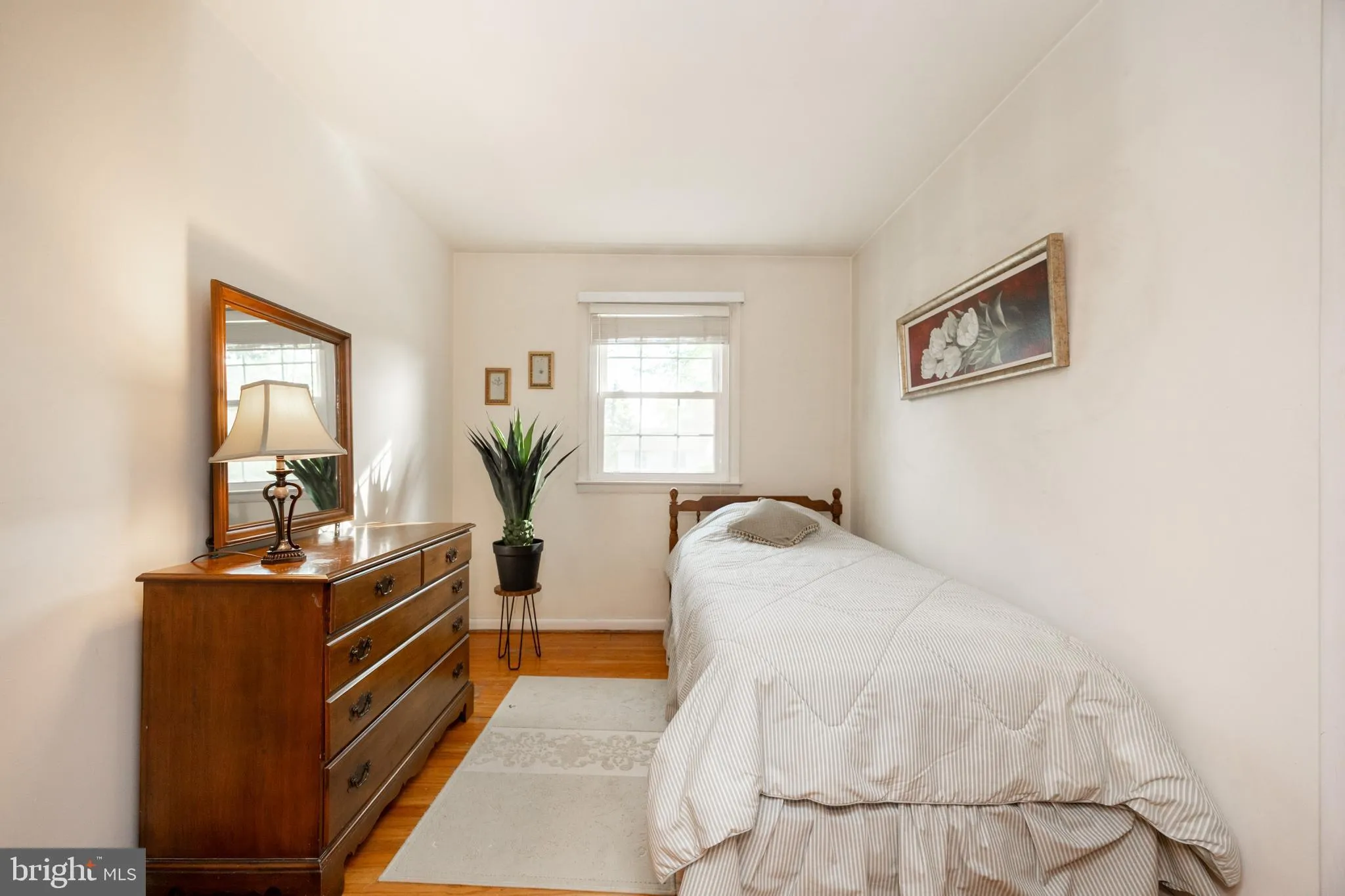 Phoenixville, Pennsylvania 19460, United States, 3 Bedrooms Bedrooms, ,2 BathroomsBathrooms,Residential,Pending,129047