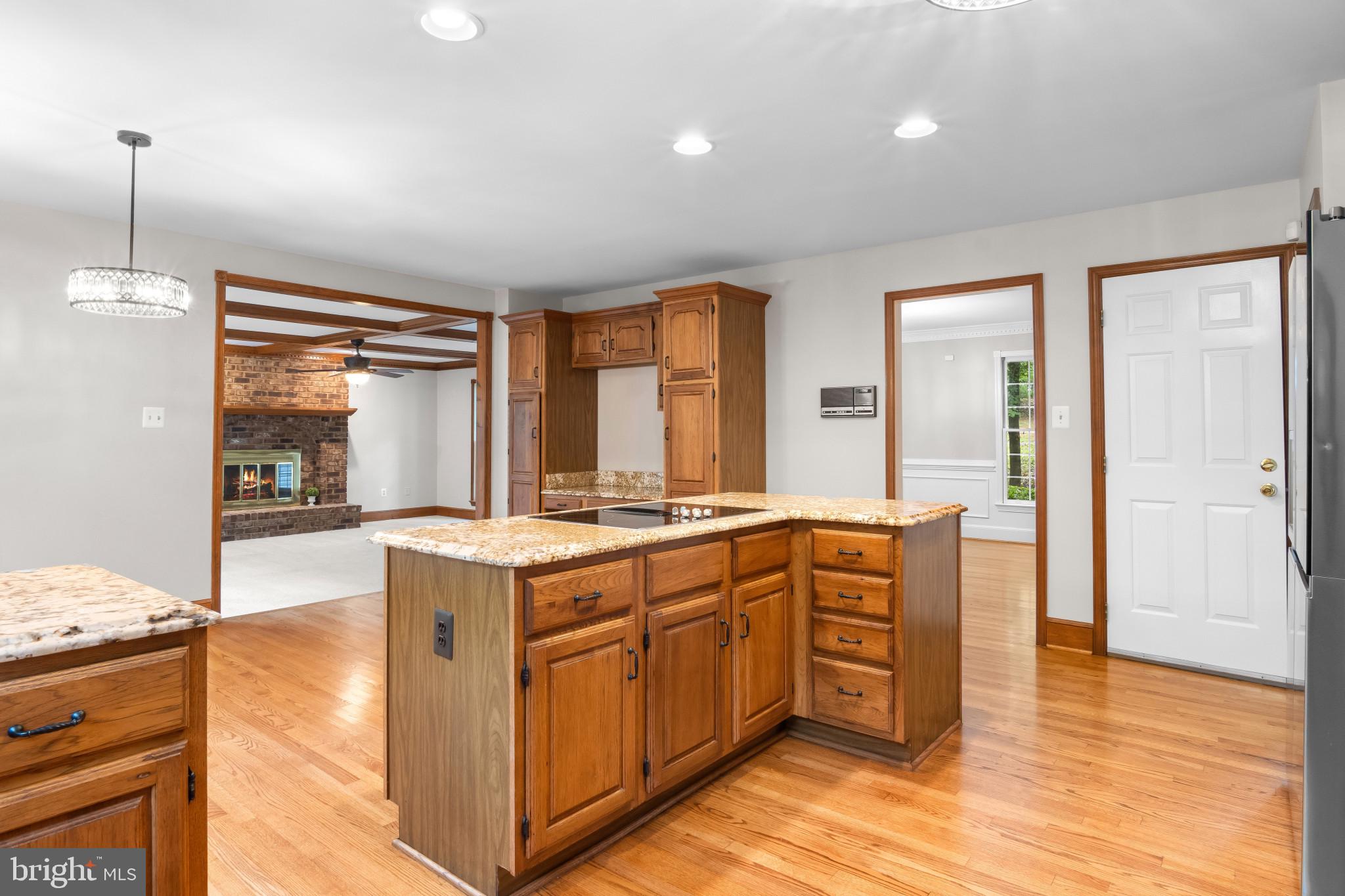 BEAR CREEK - Residential